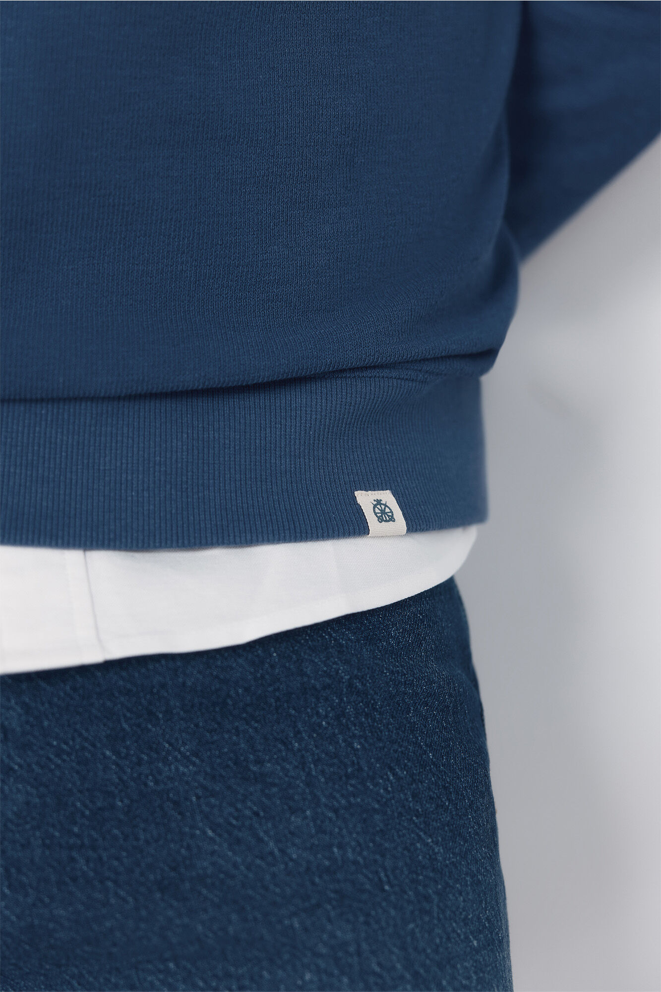 Cortefiel Textured crew neck sweatshirt Blue