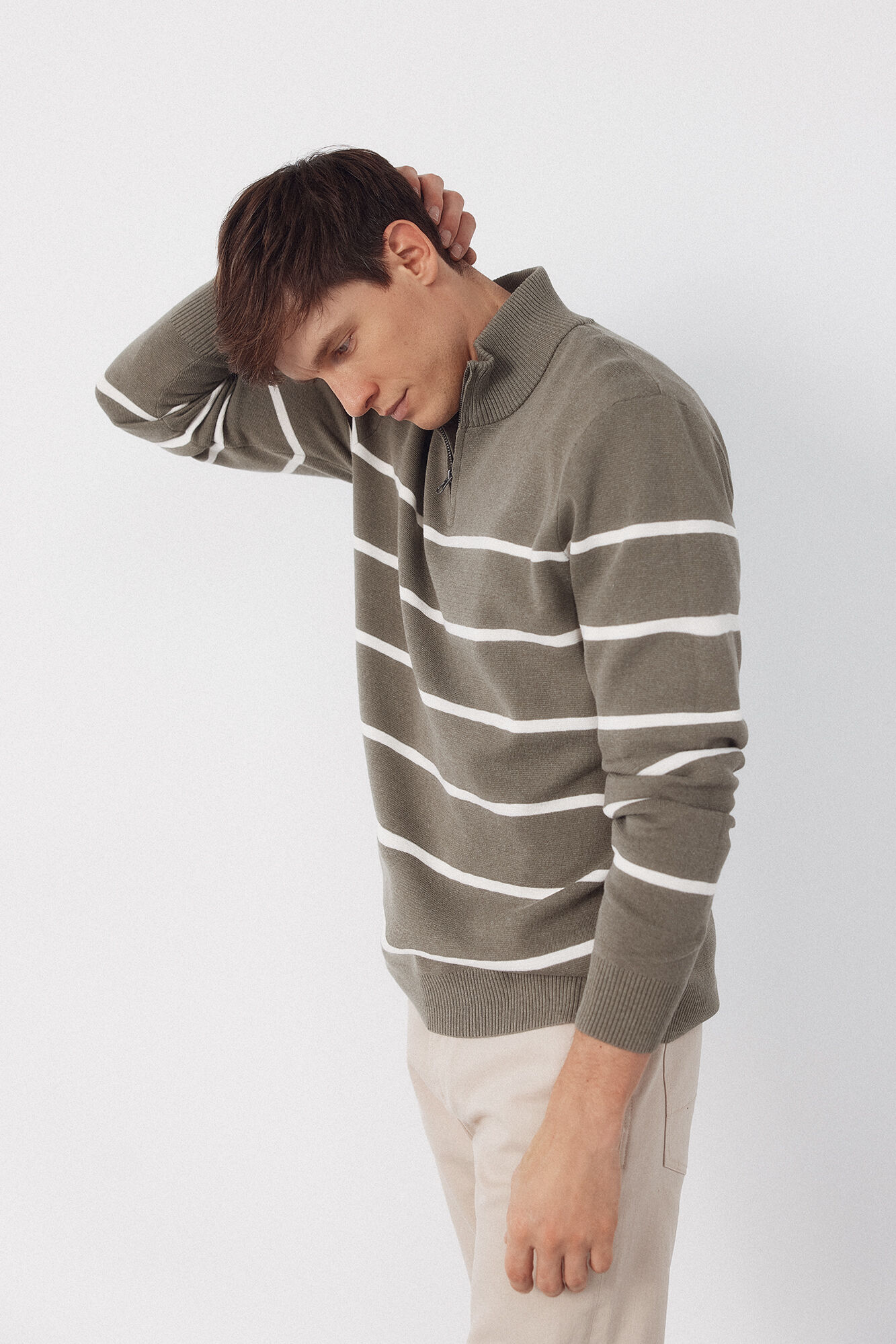 Cortefiel Striped jersey-knit with zip fastening  Kaki