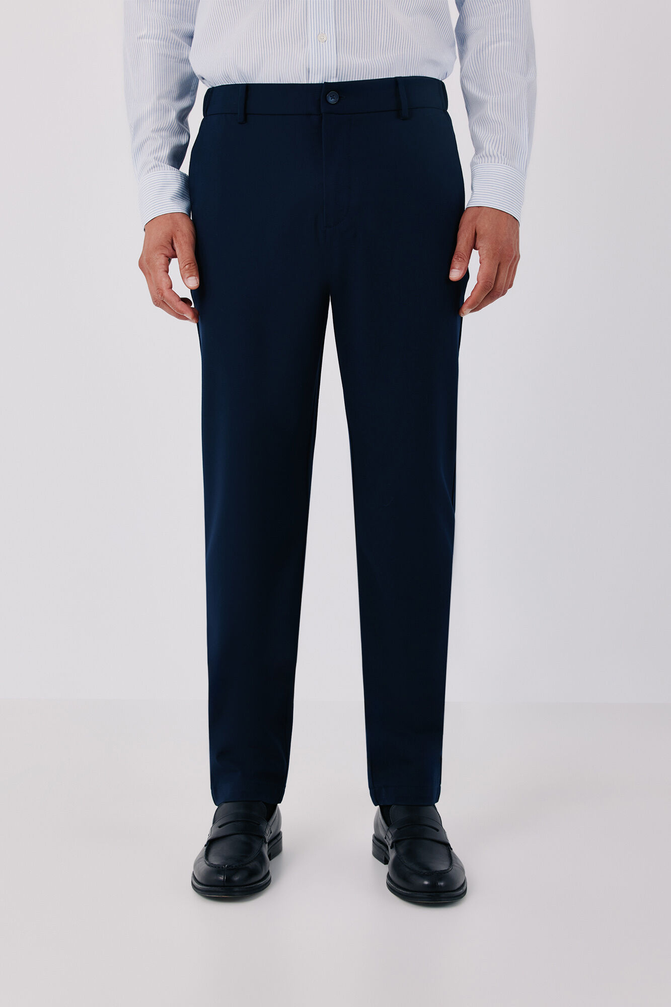 Cortefiel Comfortable elasticated tapered chinos