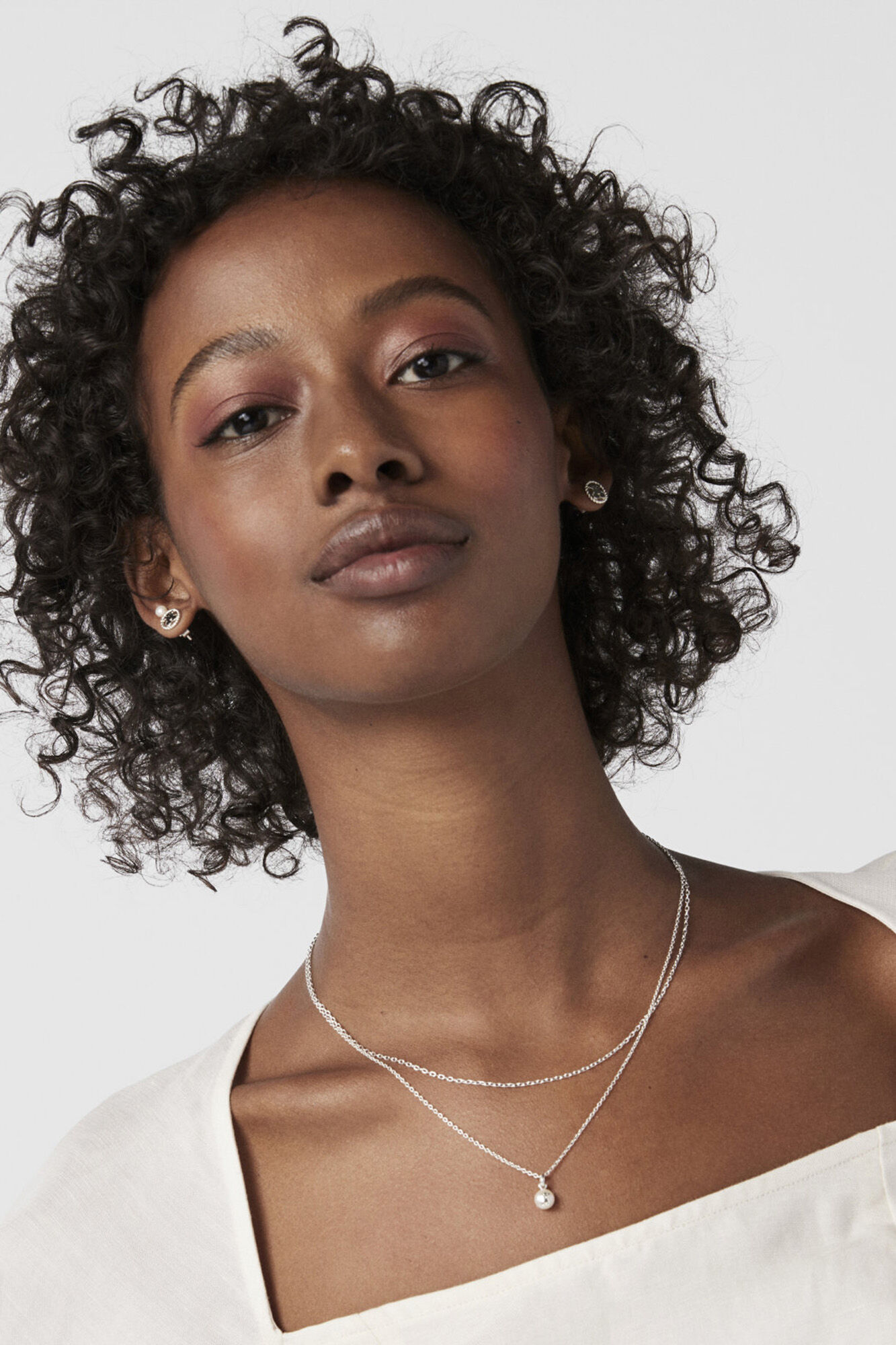 Tous Pendientes de plata Camee Gris