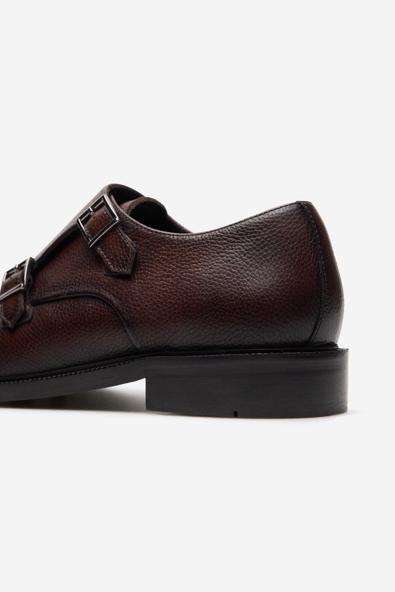 Cortefiel Sapato elegante 2 fivelas Castanho