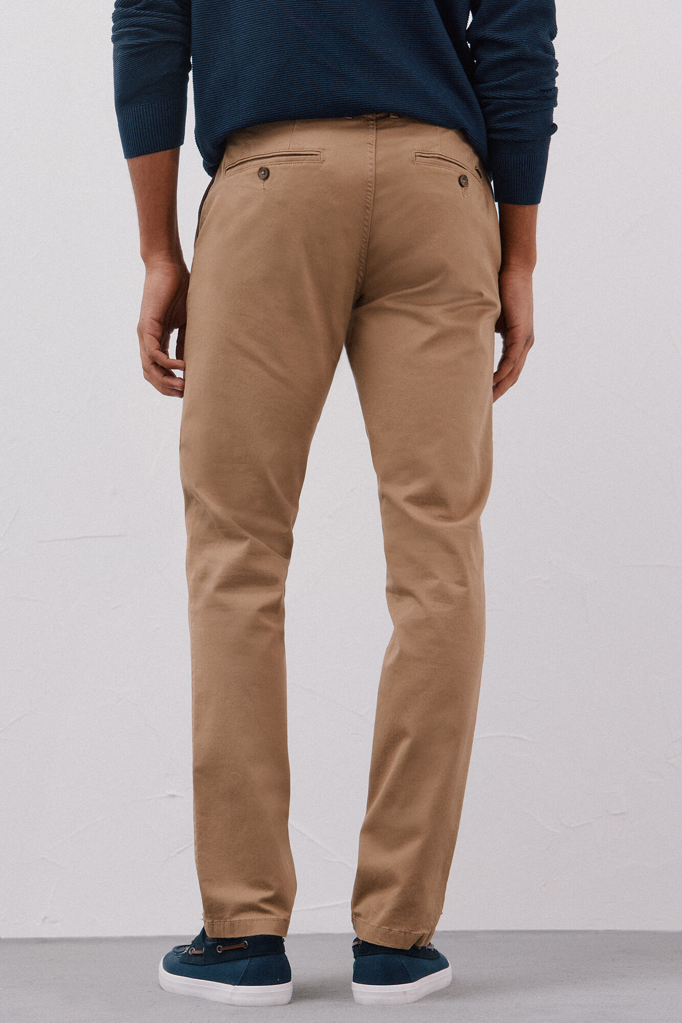 Cortefiel Slim fit lightweight chinos Beige