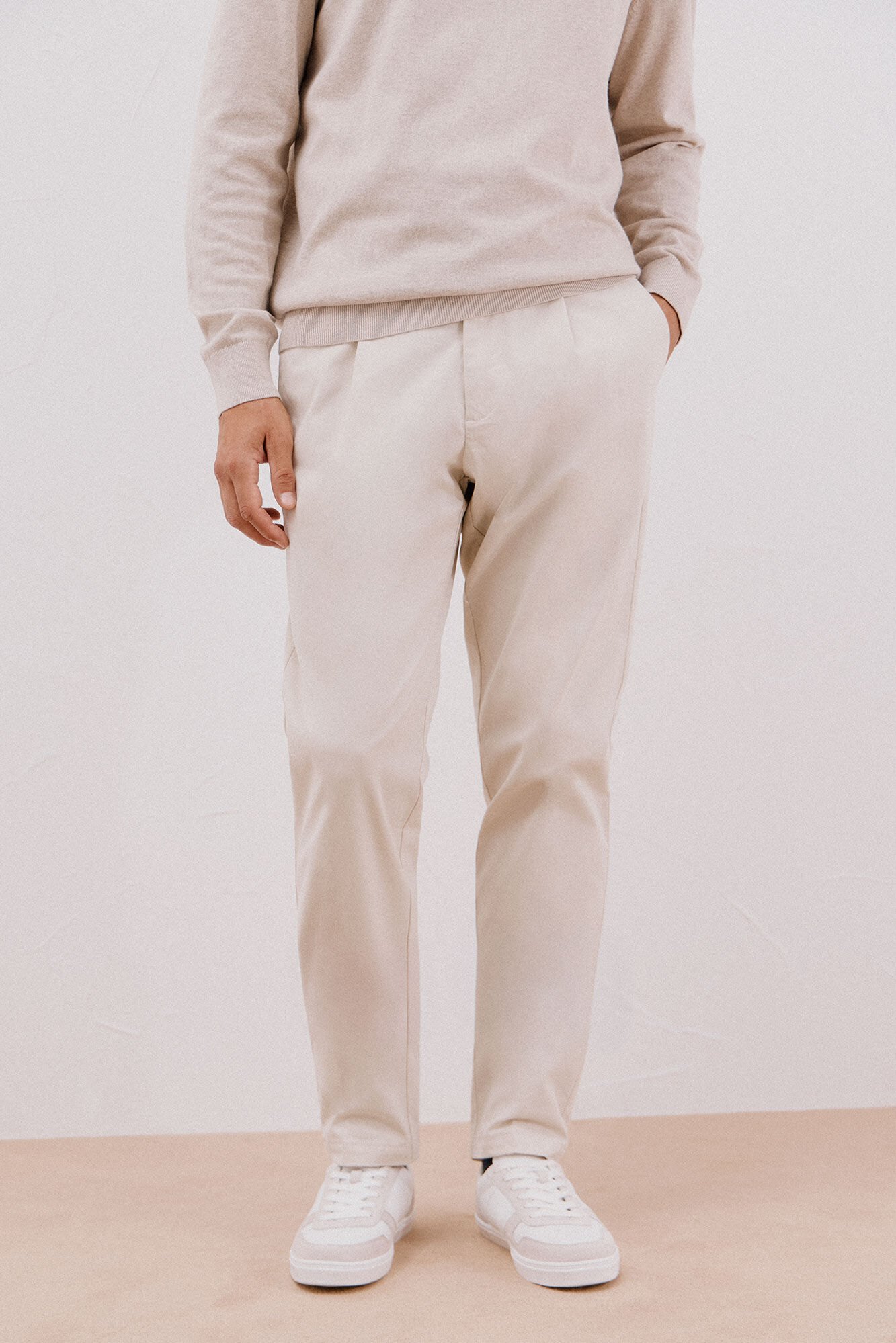 Cortefiel Tapered fit comfort chinos pants Ivory