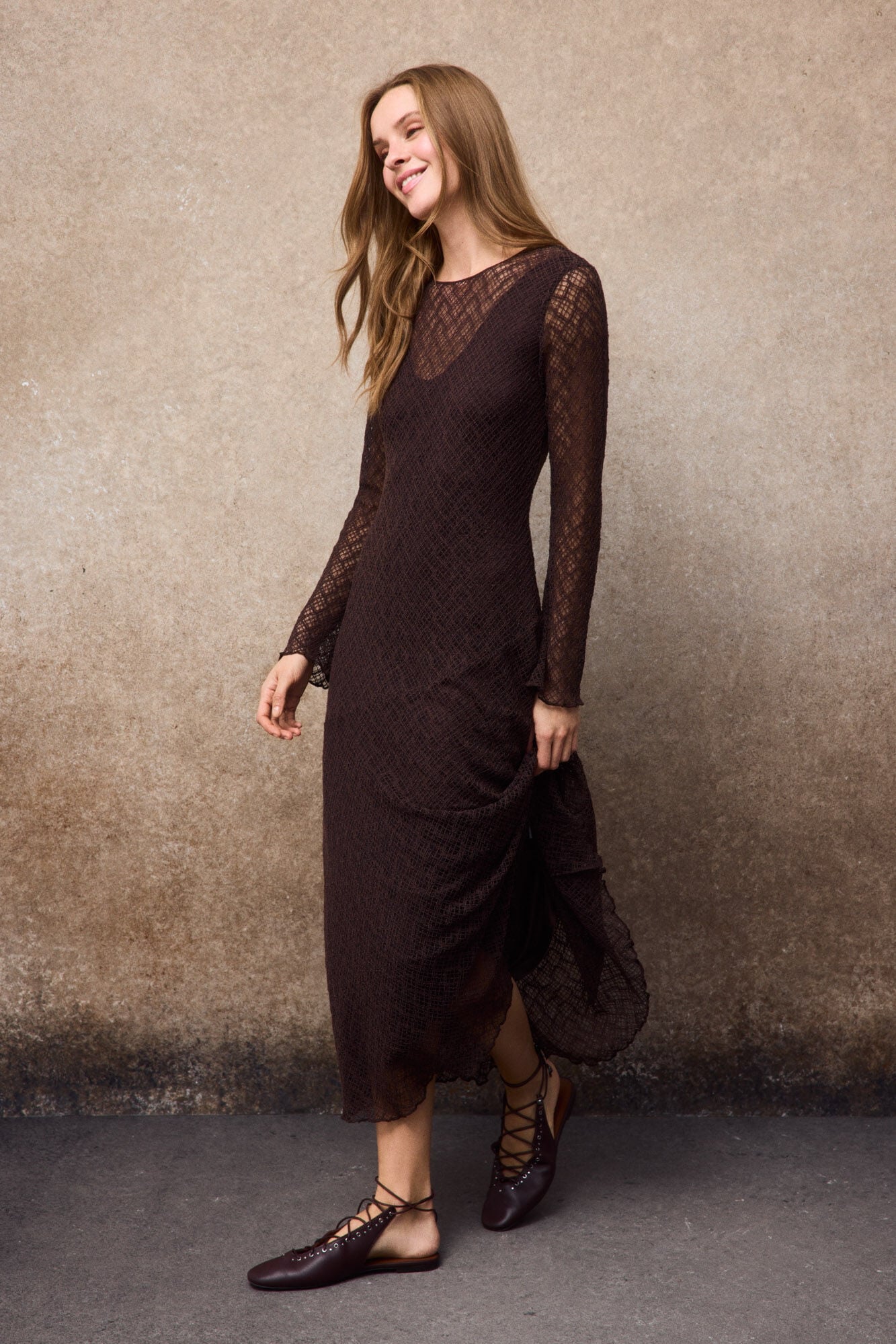 Slowlove Vestido encaje Marr&oacute;n oscuro