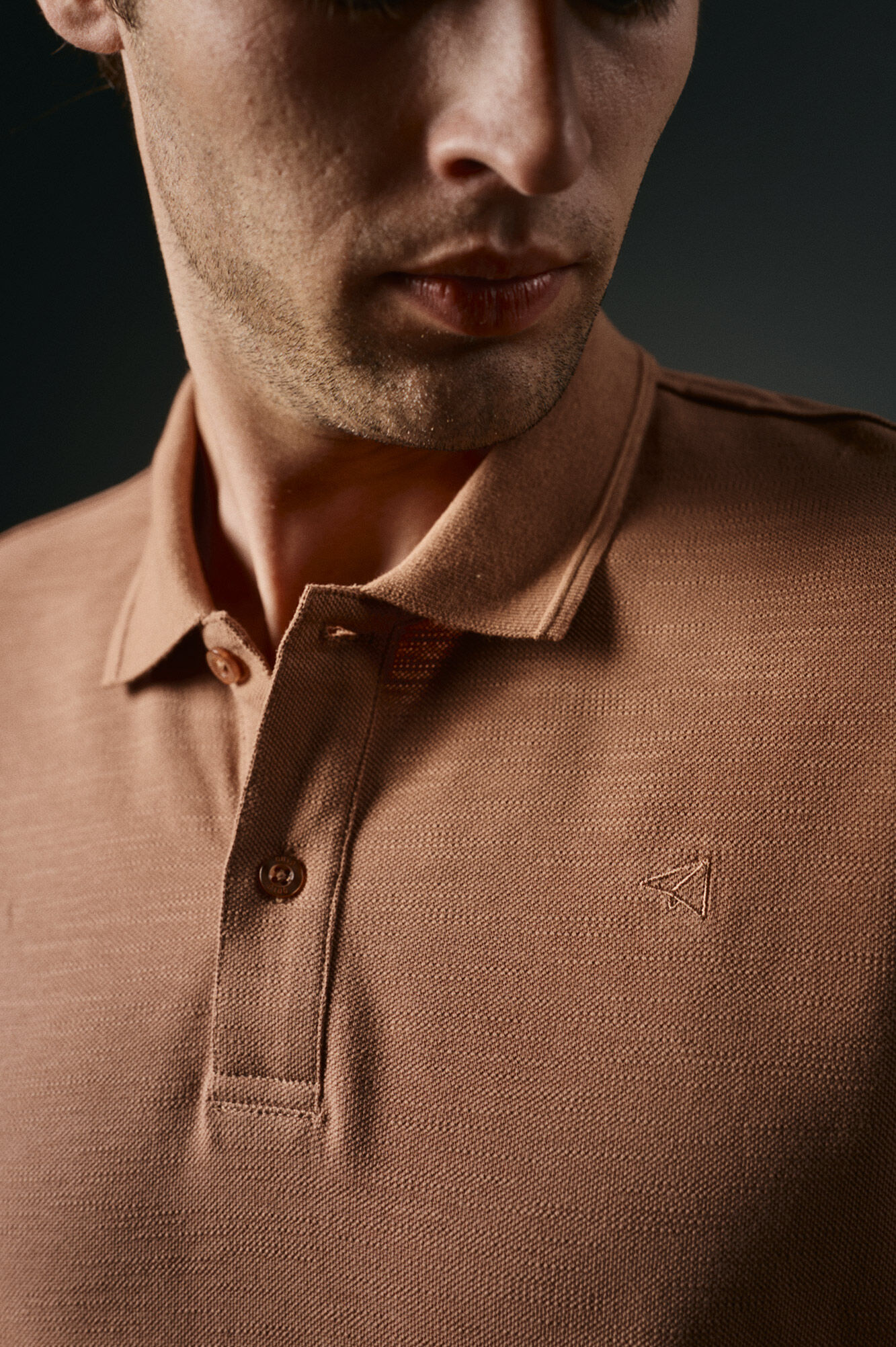 OOTO Polo piqu&eacute; slub Castanho