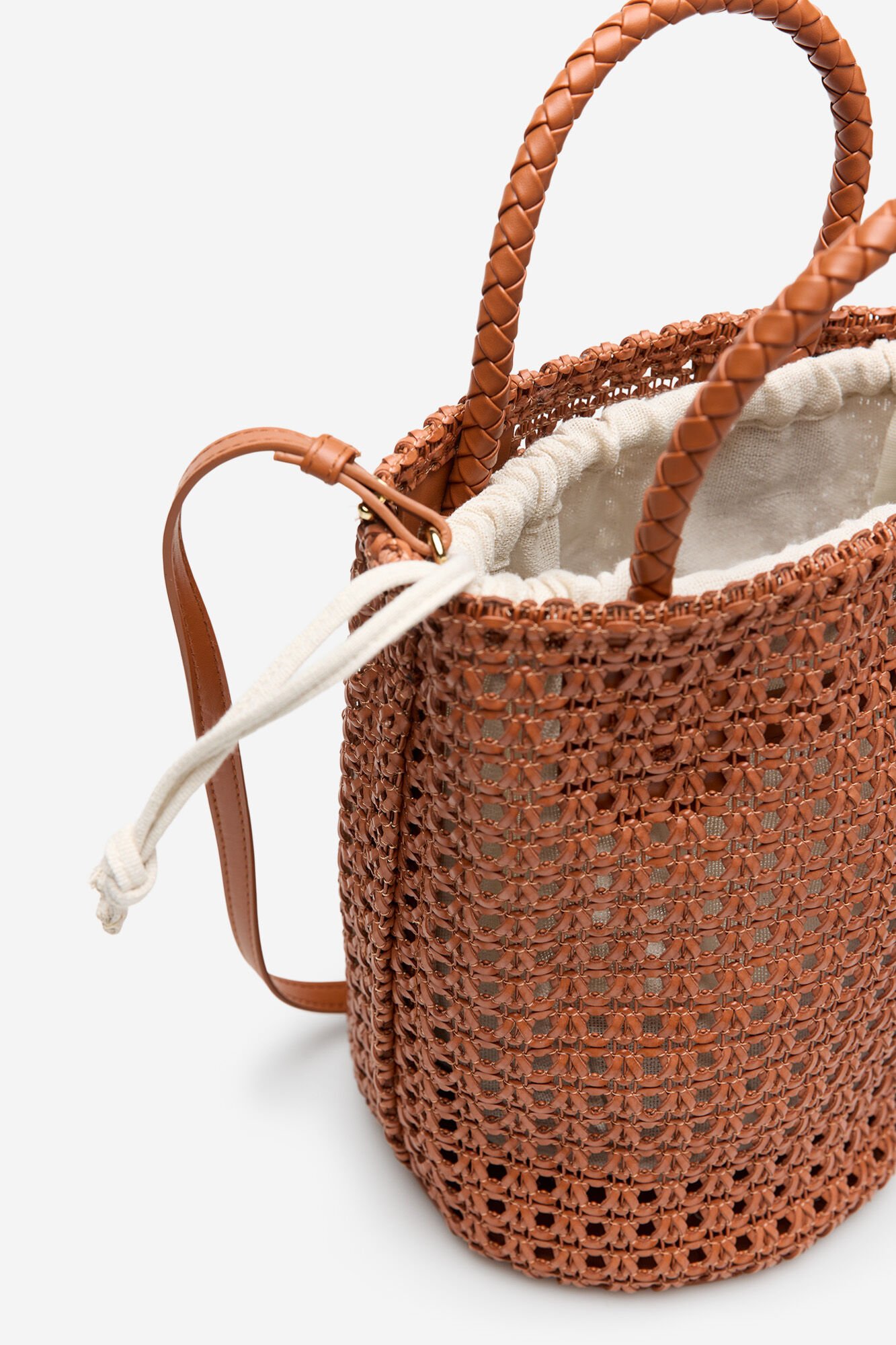 Cortefiel Braided bucket bag Brown