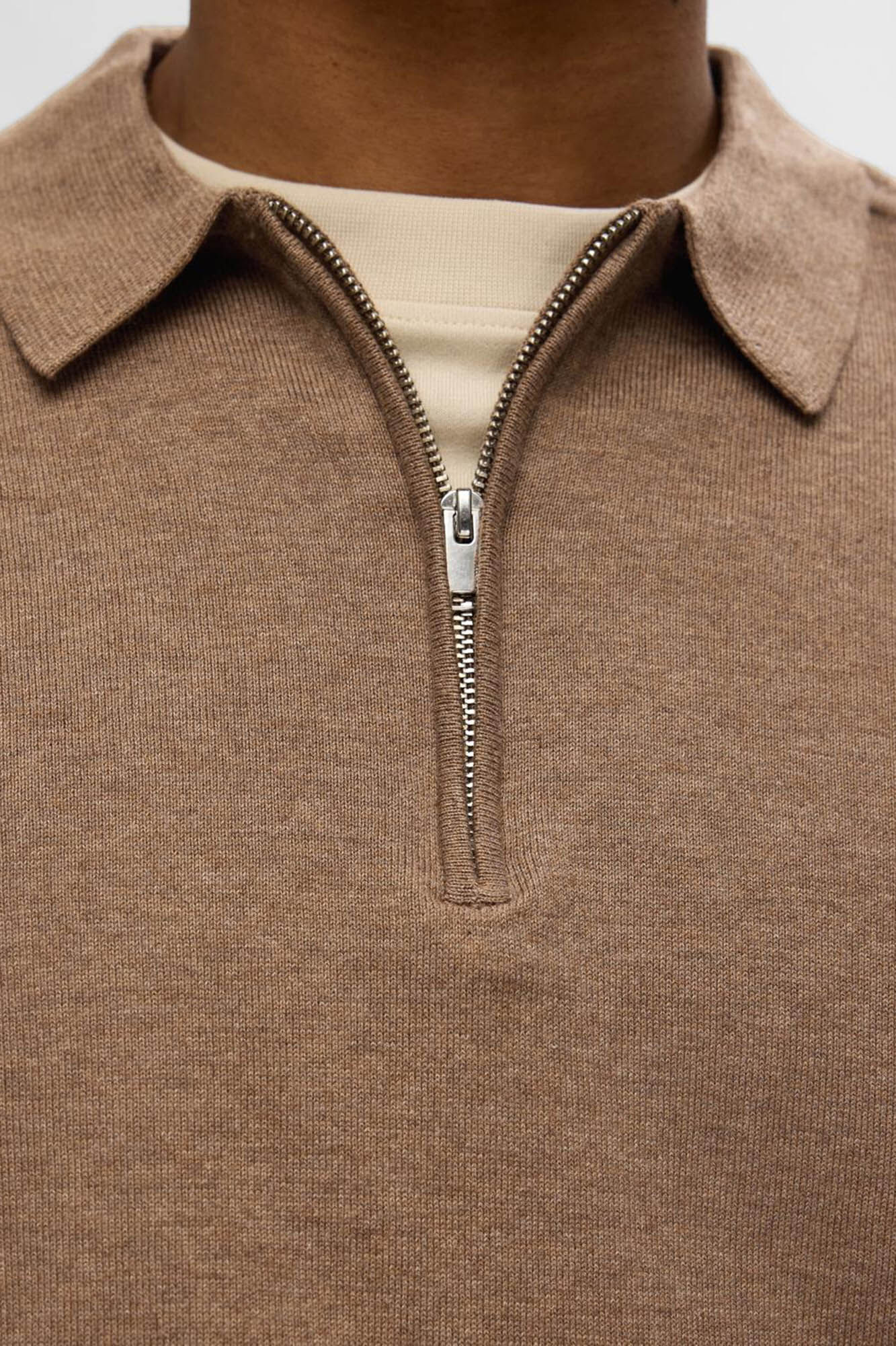Selected Camisola polo 100% algod&atilde;o com meia fecho-&eacute;clair . Castanho