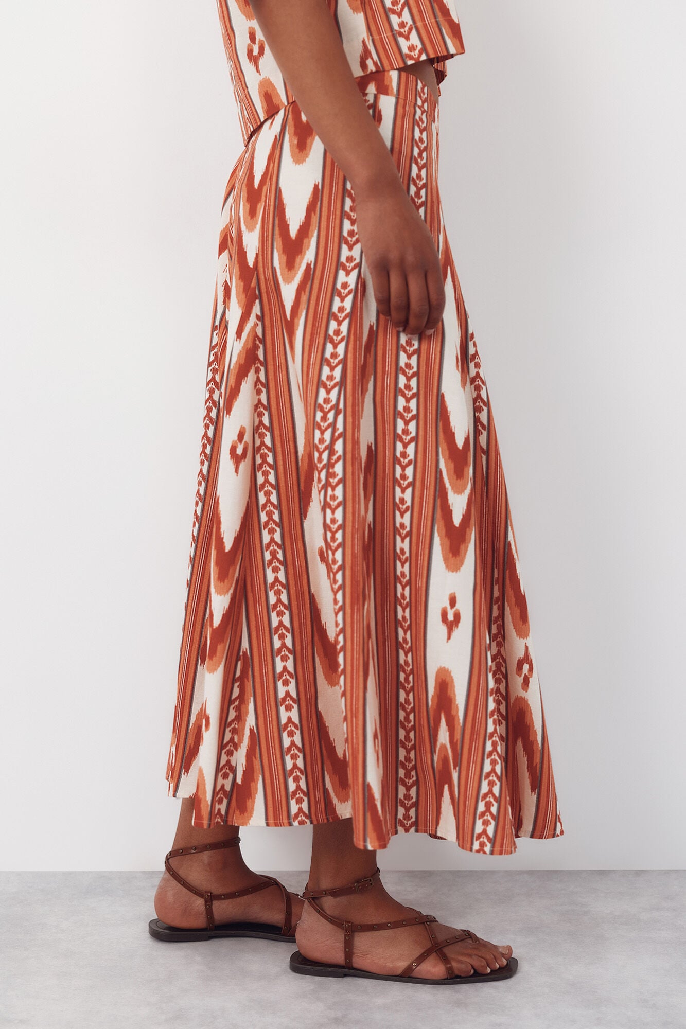 Cortefiel Printed skirt Printed red