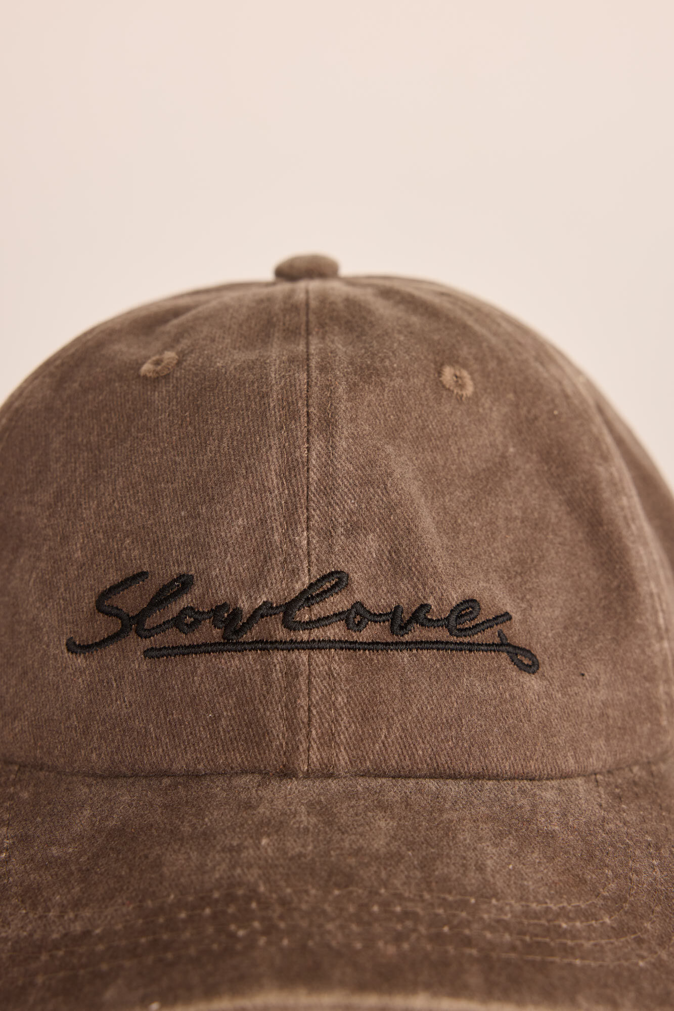 Slowlove Bon&eacute; logo Castanho
