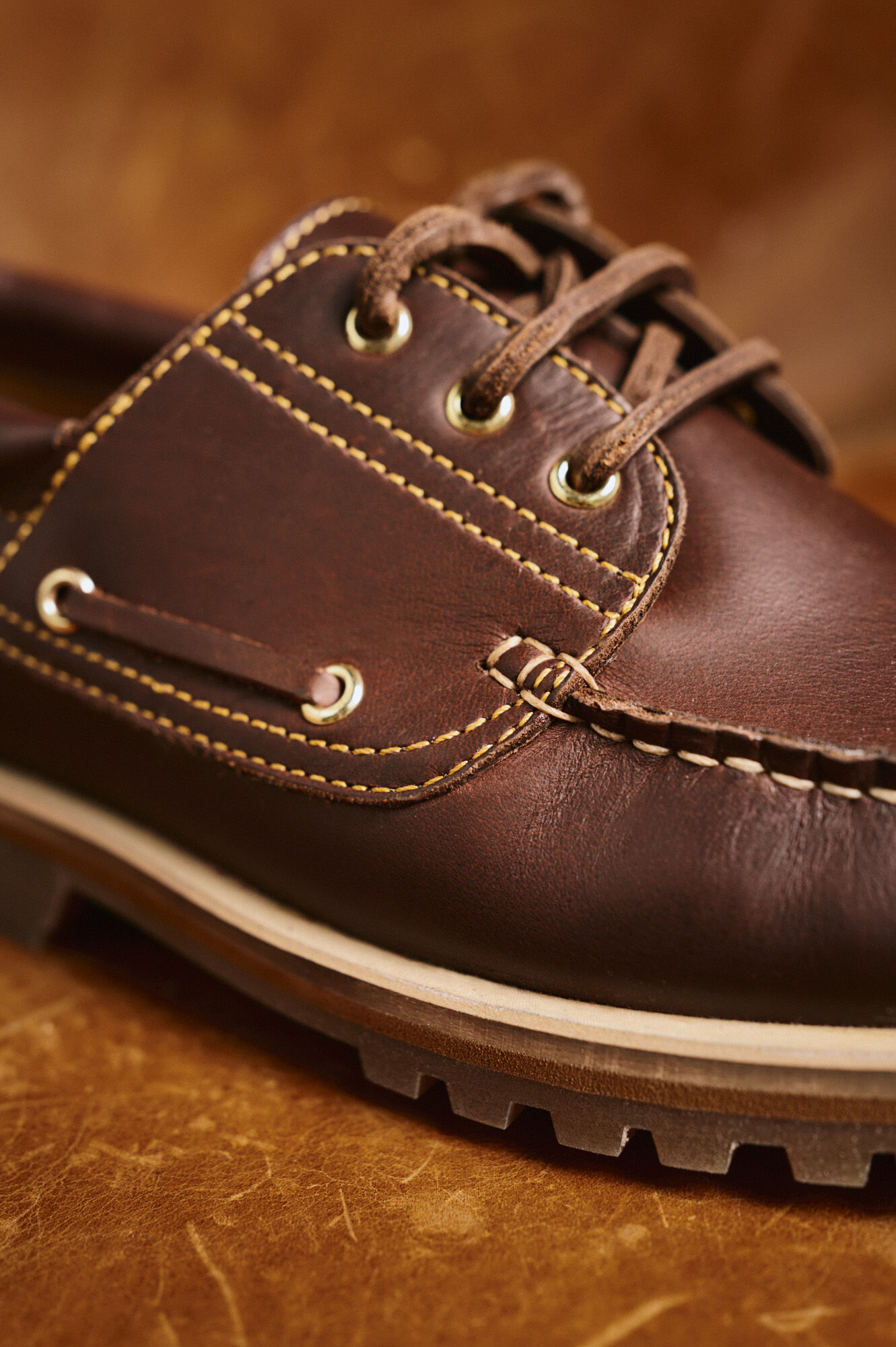 OOTO N&aacute;utico piel Marr&oacute;n oscuro