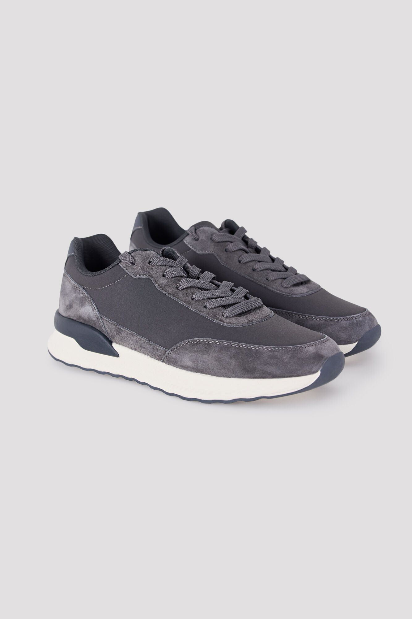 Cortefiel Leather and textile sneaker