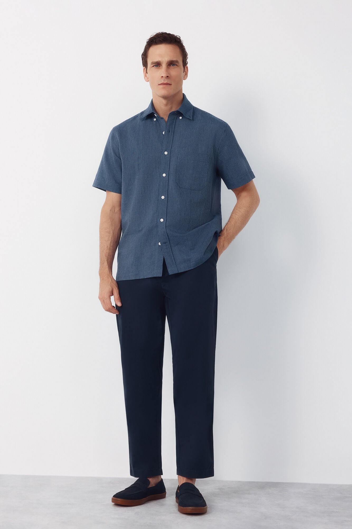 Cortefiel Jogger ligero regular