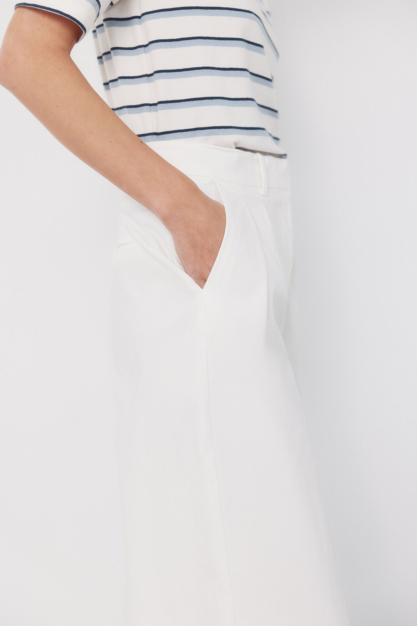 Cortefiel Cotton pleated trousers Ivory