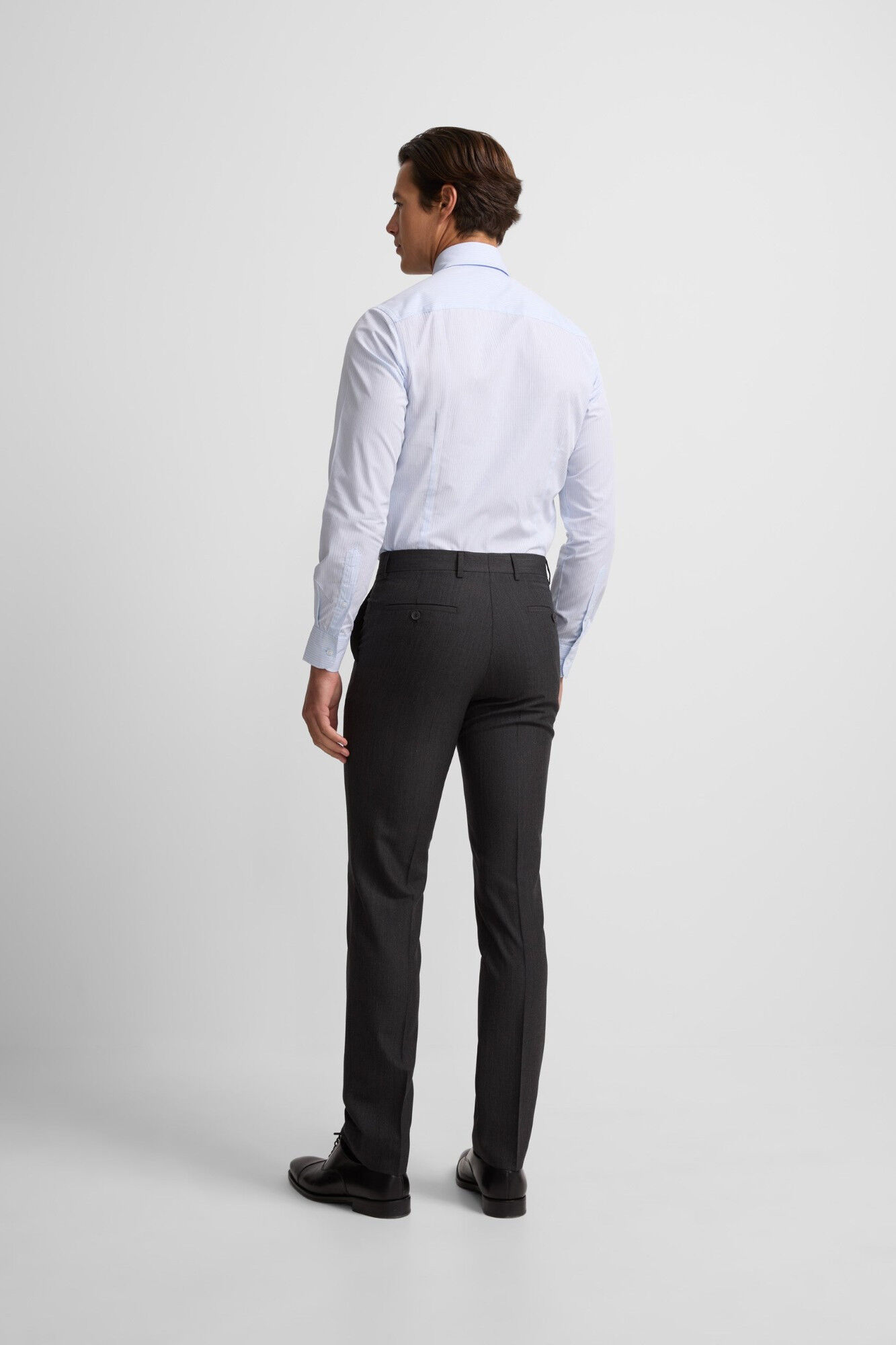 Silbon Cal&ccedil;a cl&aacute;ssicas de terno em espinha de espiga Cinzento