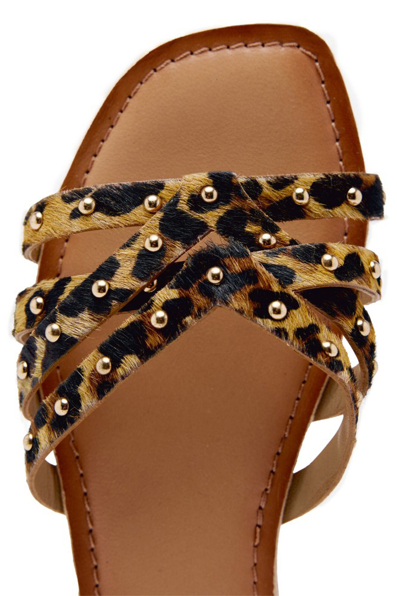 Gioseppo Sand&aacute;lias em pele com estampado animal Multicolorido