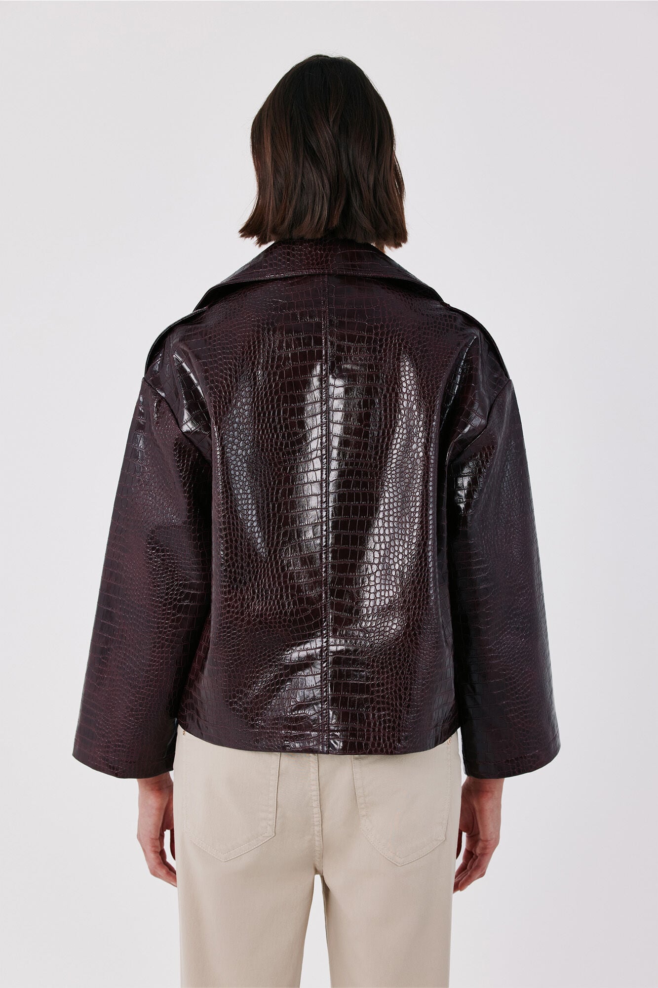 Cortefiel Shiny fabric short trench Maroon