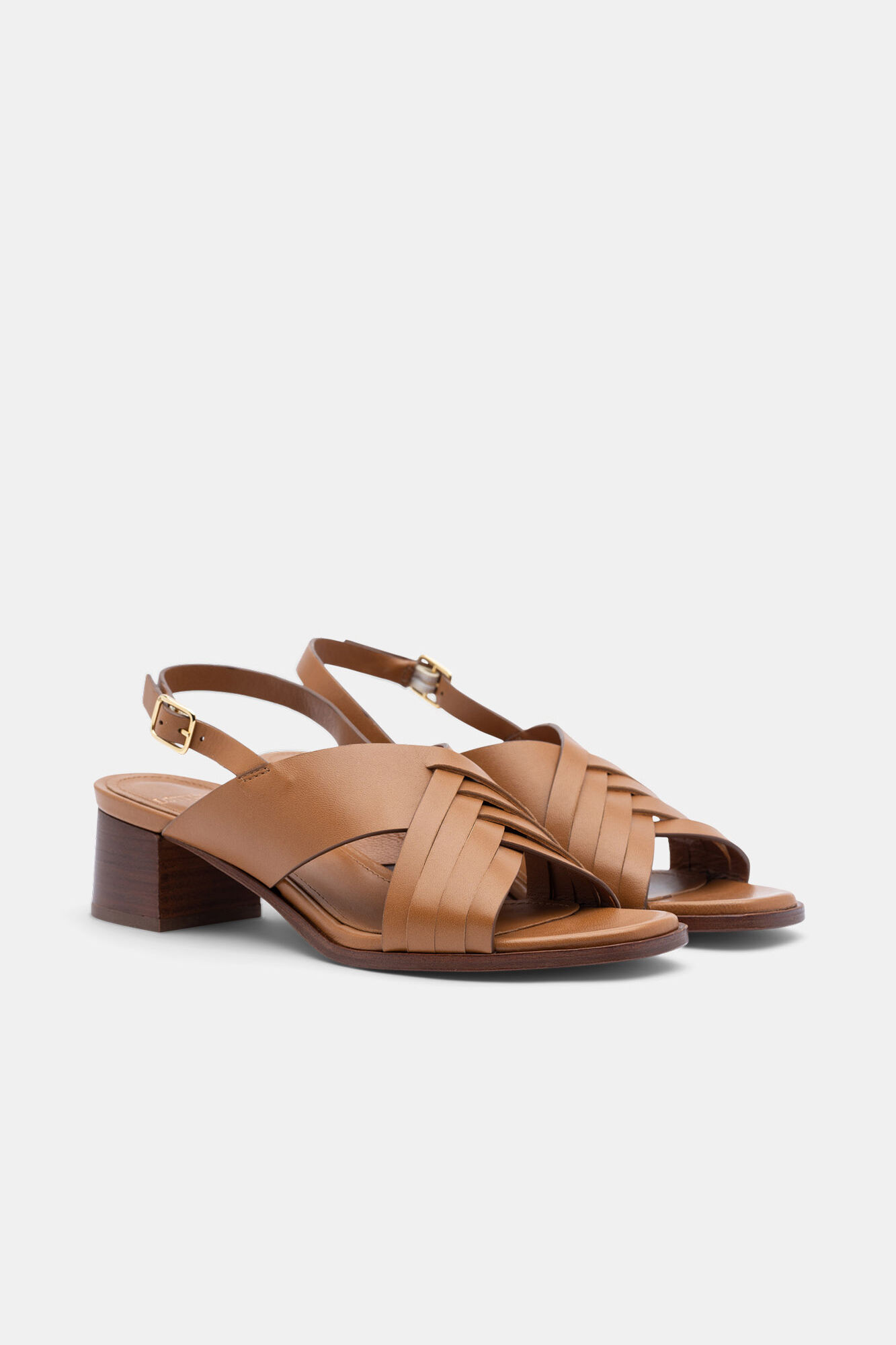 Lottusse Plain brown leather sandals Brown