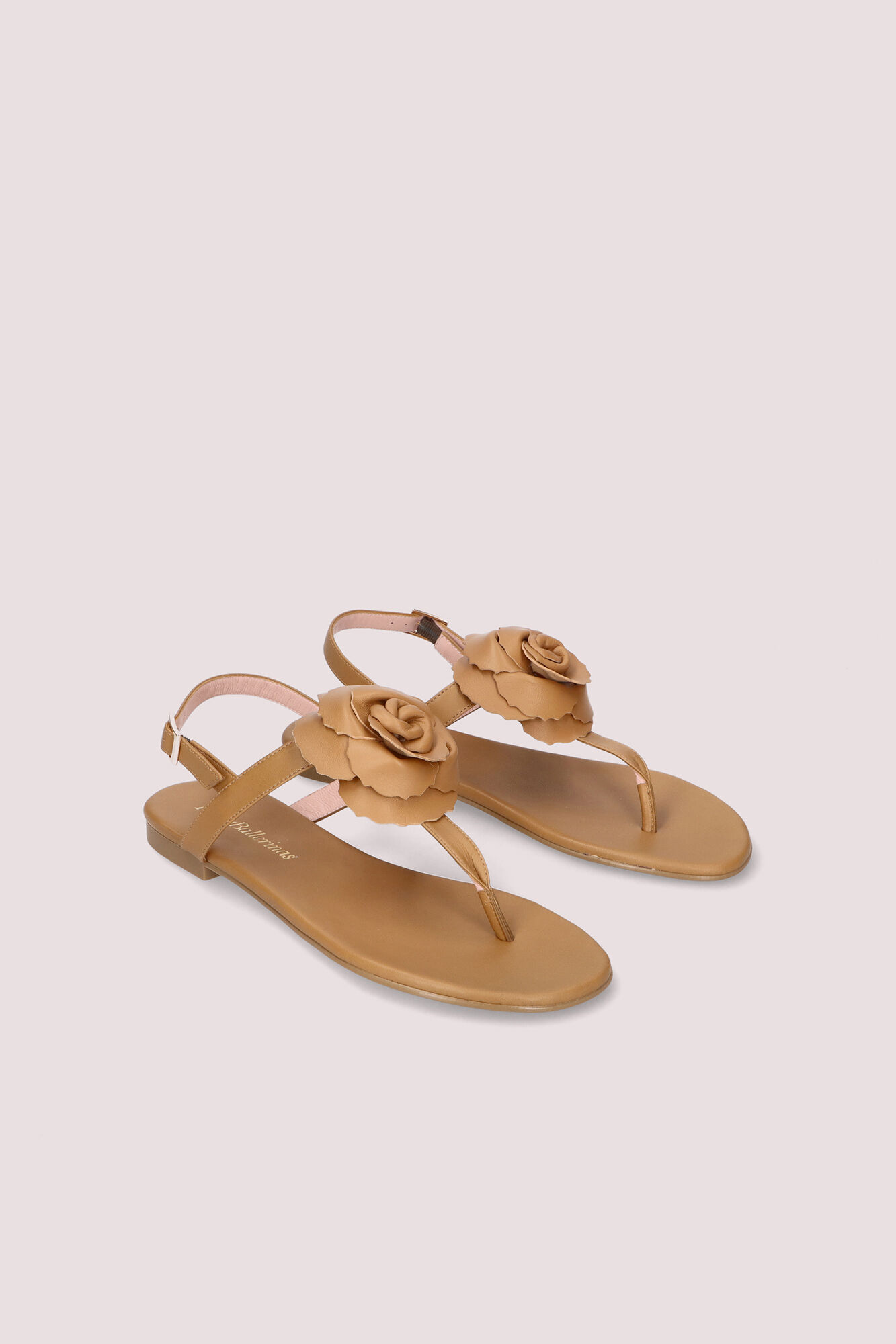 Pretty Ballerinas Sandalia color camel Beige