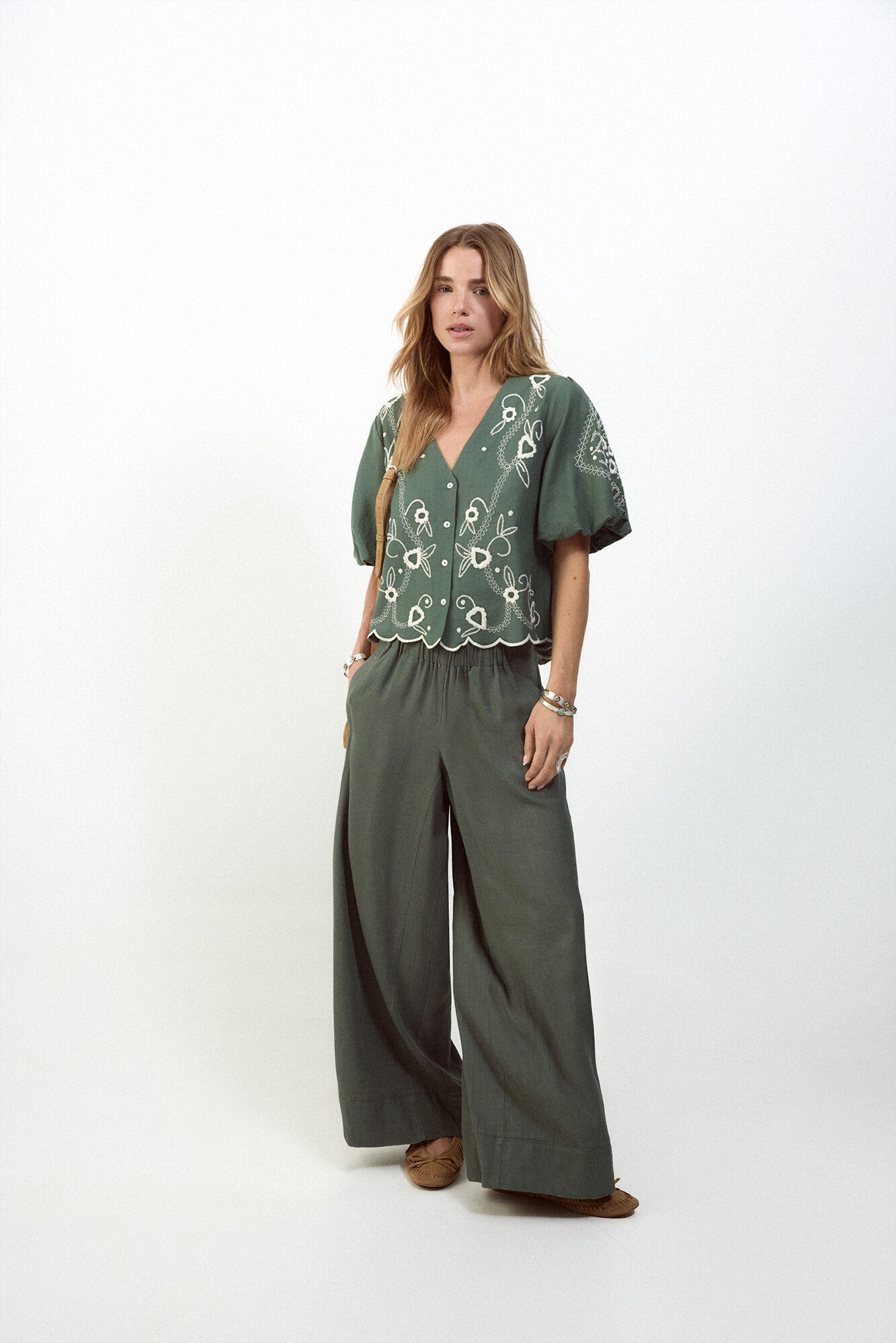 Slowlove Pantal&oacute;n ancho de lino lavado Verde