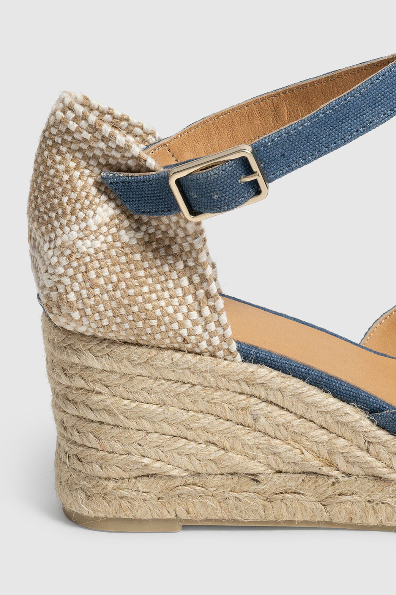 Casta&ntilde;er Denim blue Bianca/6/002 Blue