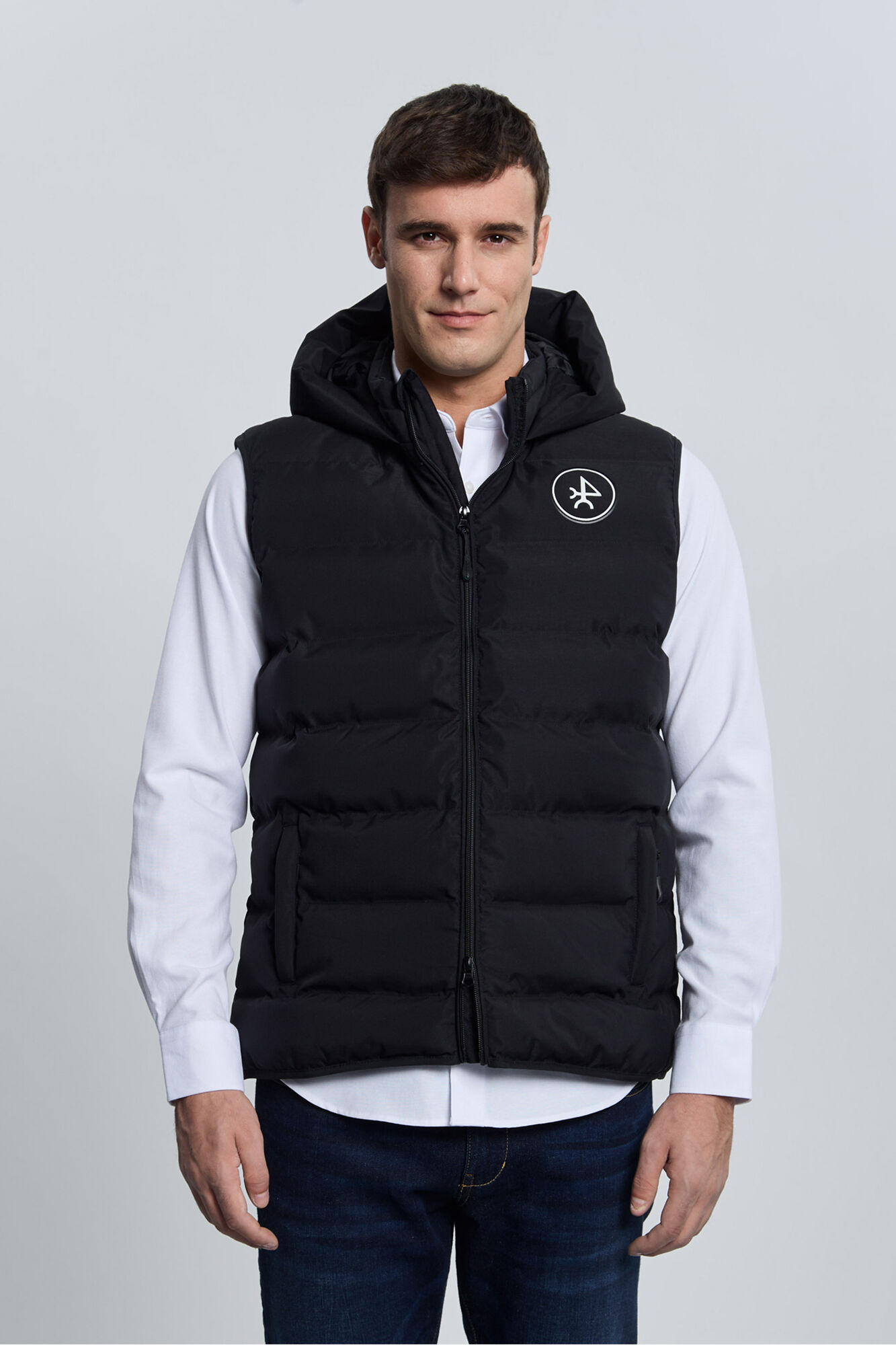 Valecuatro Colete acolchoado preto com capuz