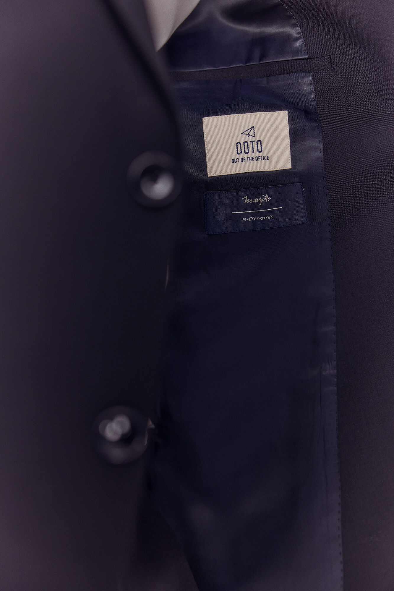 OOTO Americana traje solapa pico Azul marino