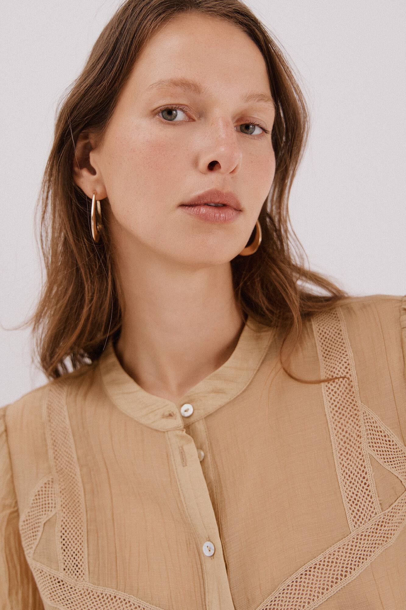 Cortefiel Blusa de renda com gola mao Branco