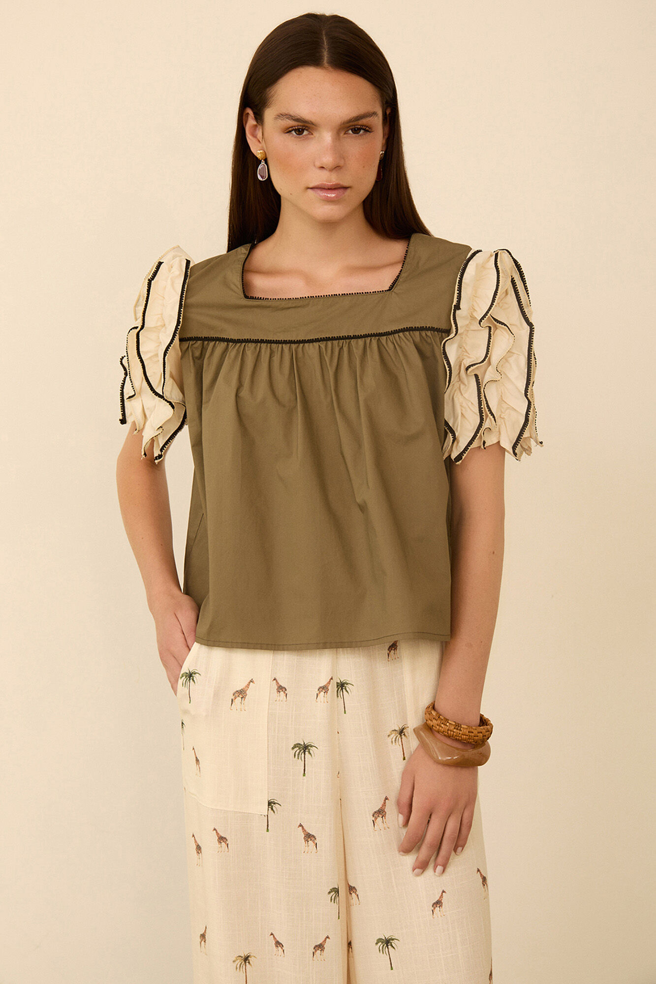 Meisie Blusa de manga curta com folhos Verde