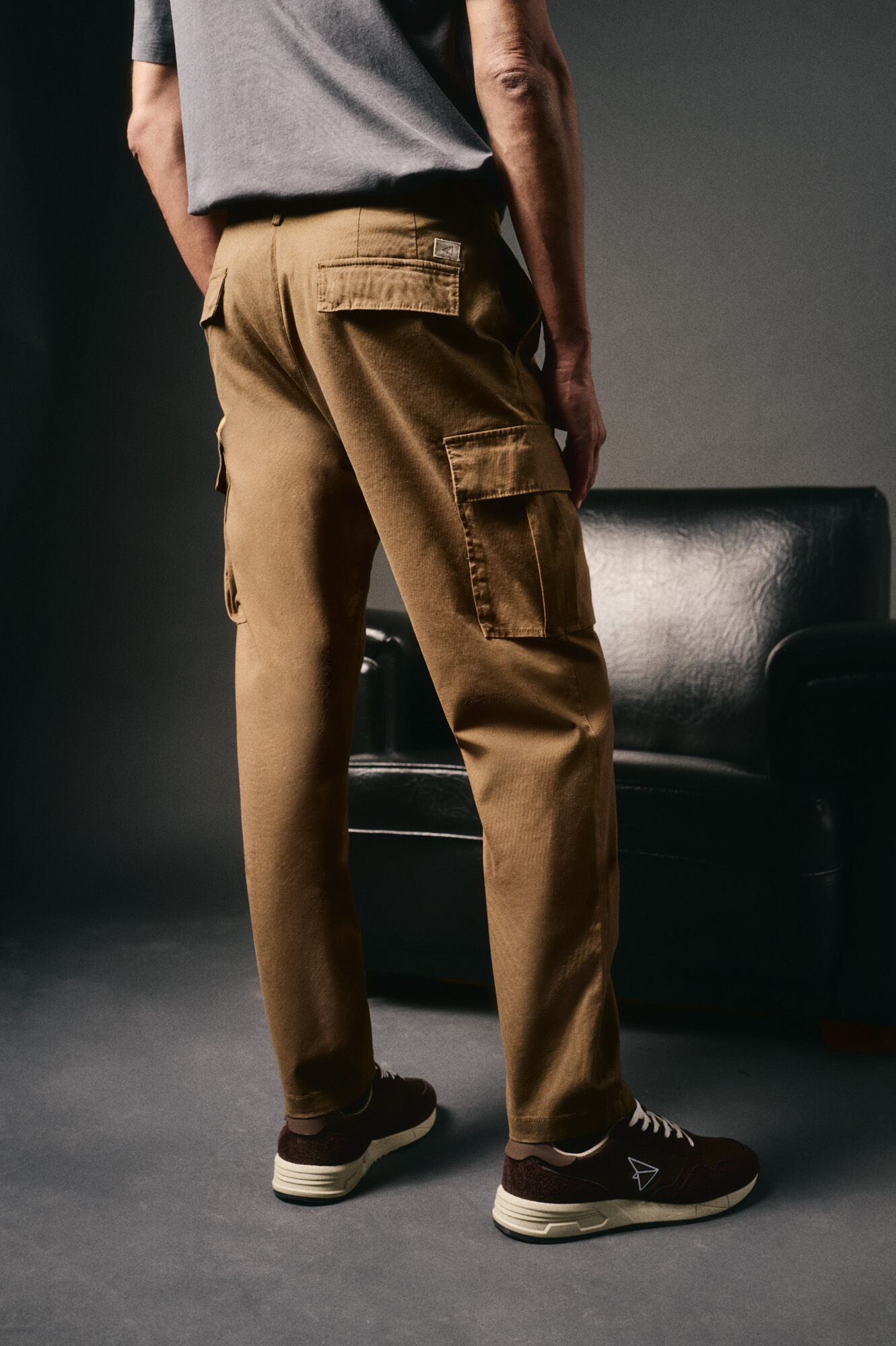 OOTO Pantal&oacute;n cargo slim fit
