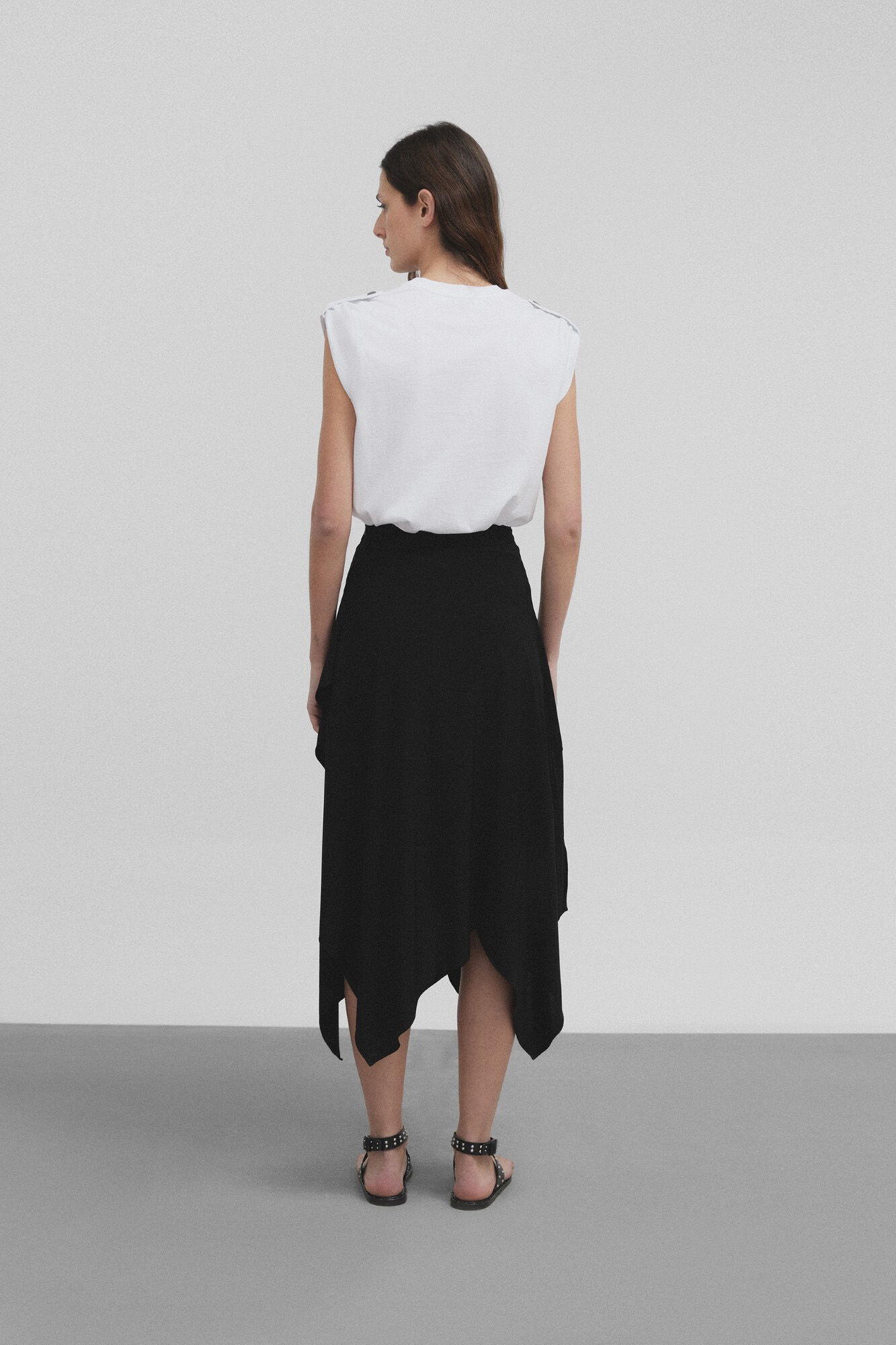 Silbon Women's roll-out sleeve T-shirt  White