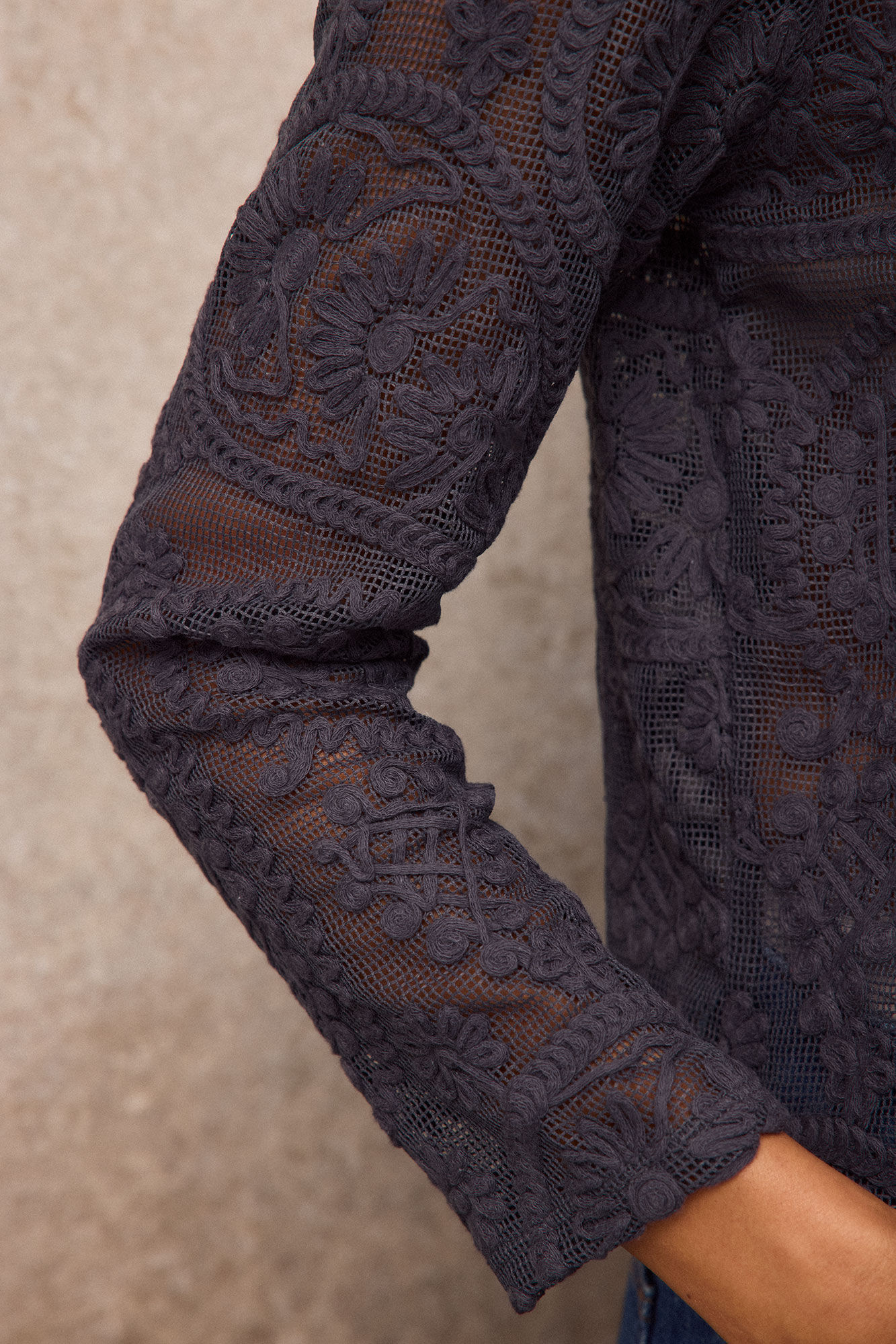 Slowlove Top em crochet floral
