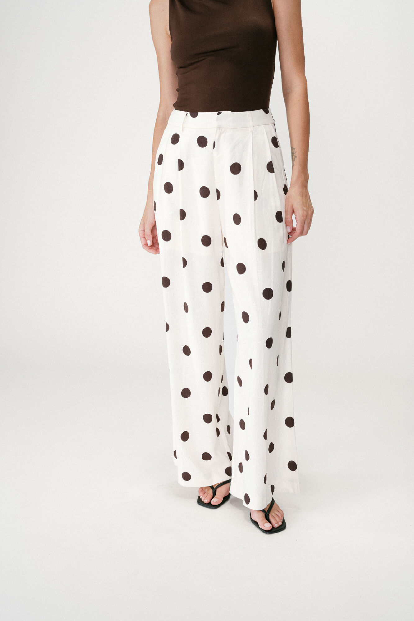 Grace & Mila Cal&ccedil;a estampada de bolinhas Wynell Impress&atilde;o