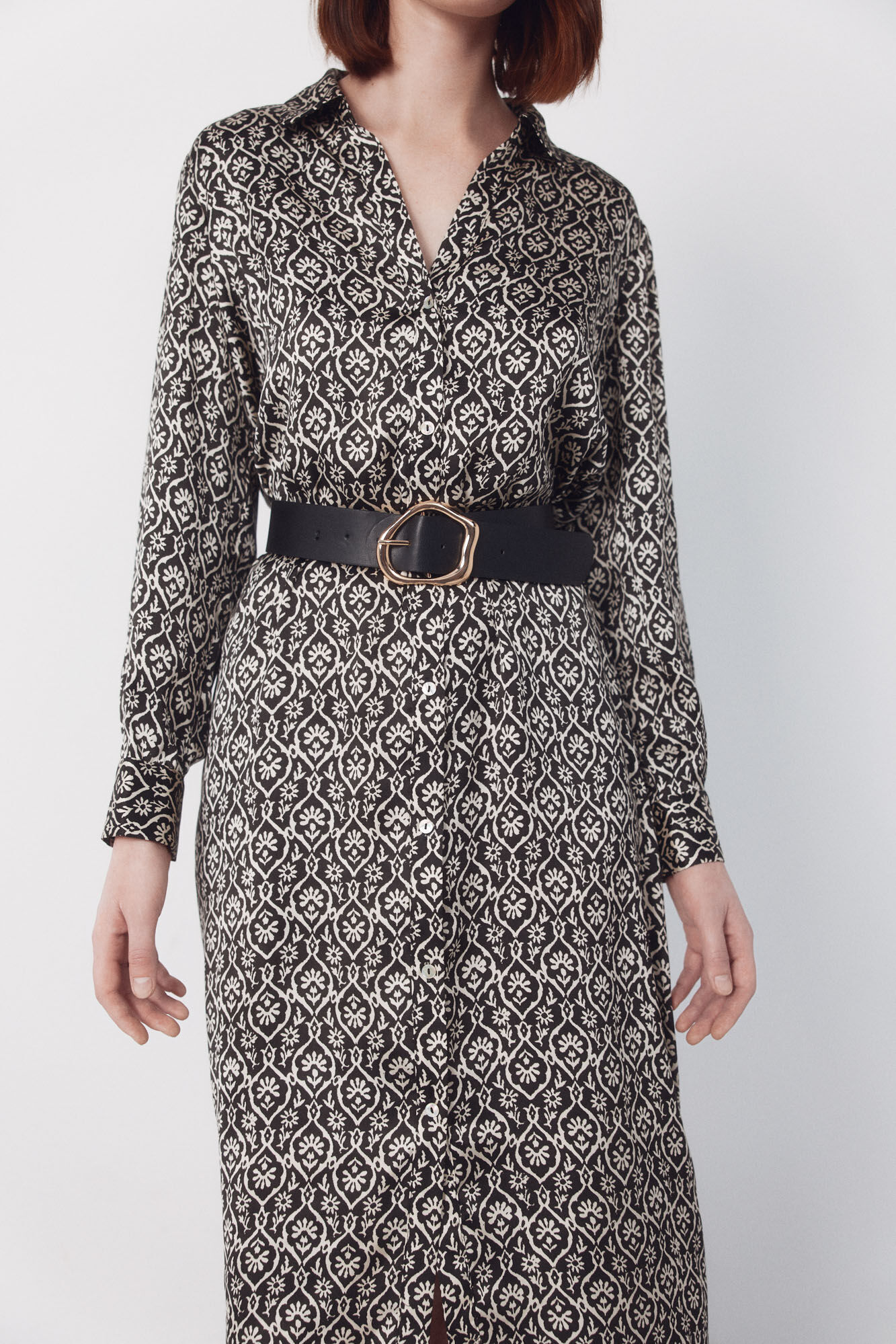 Cortefiel Vestido satinado camisero Estampado gris