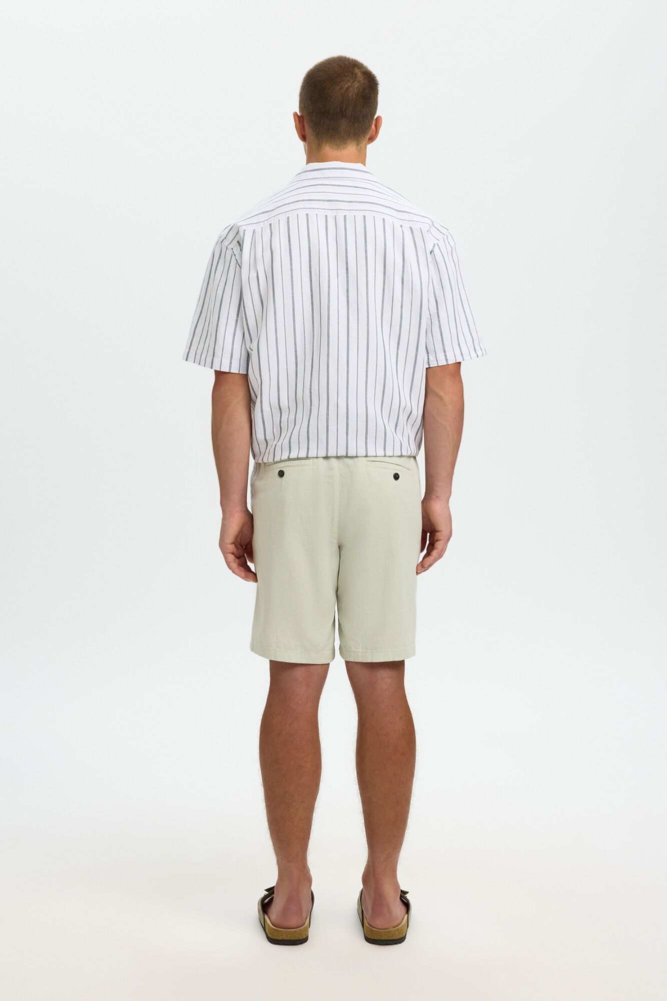 Selected Linen short Kaki