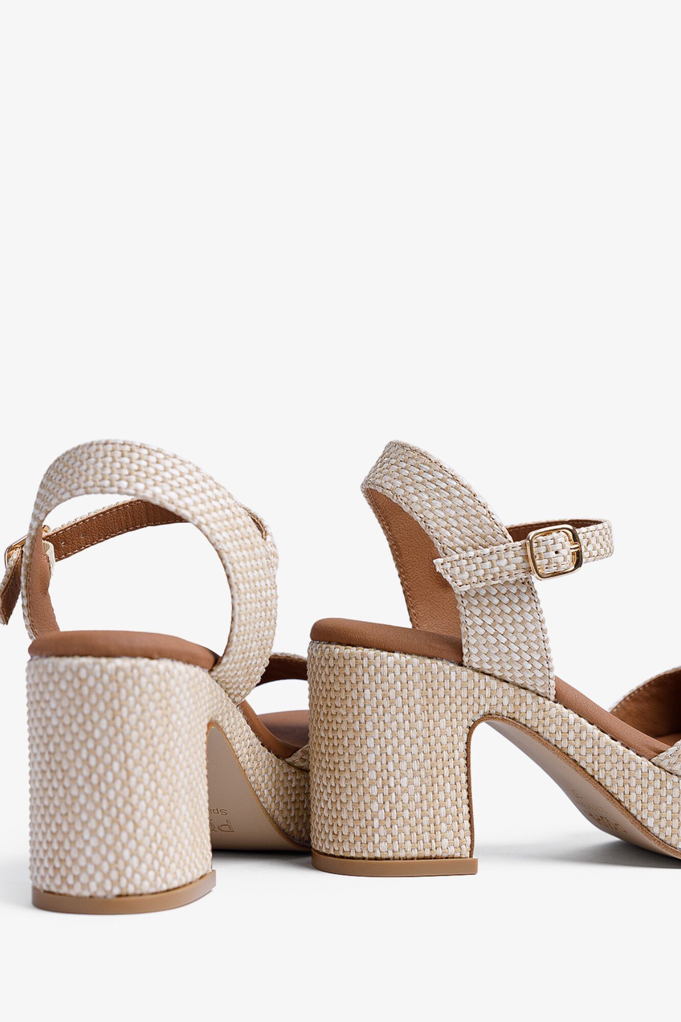 Popa Sand&aacute;lia cunha salto senhora Daira R&aacute;fia Tostado