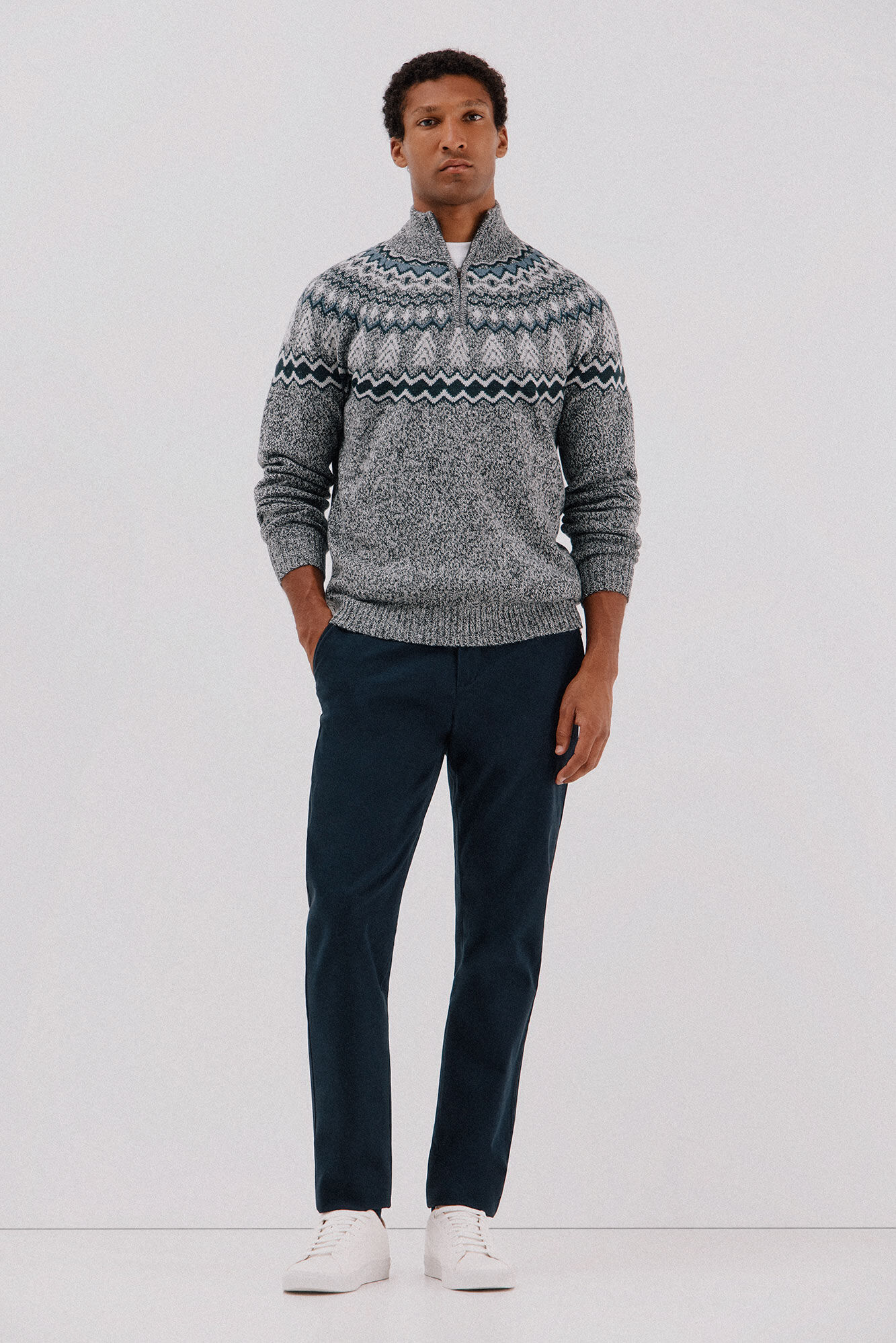 Cortefiel Su&eacute;ter de Natal com gola alta