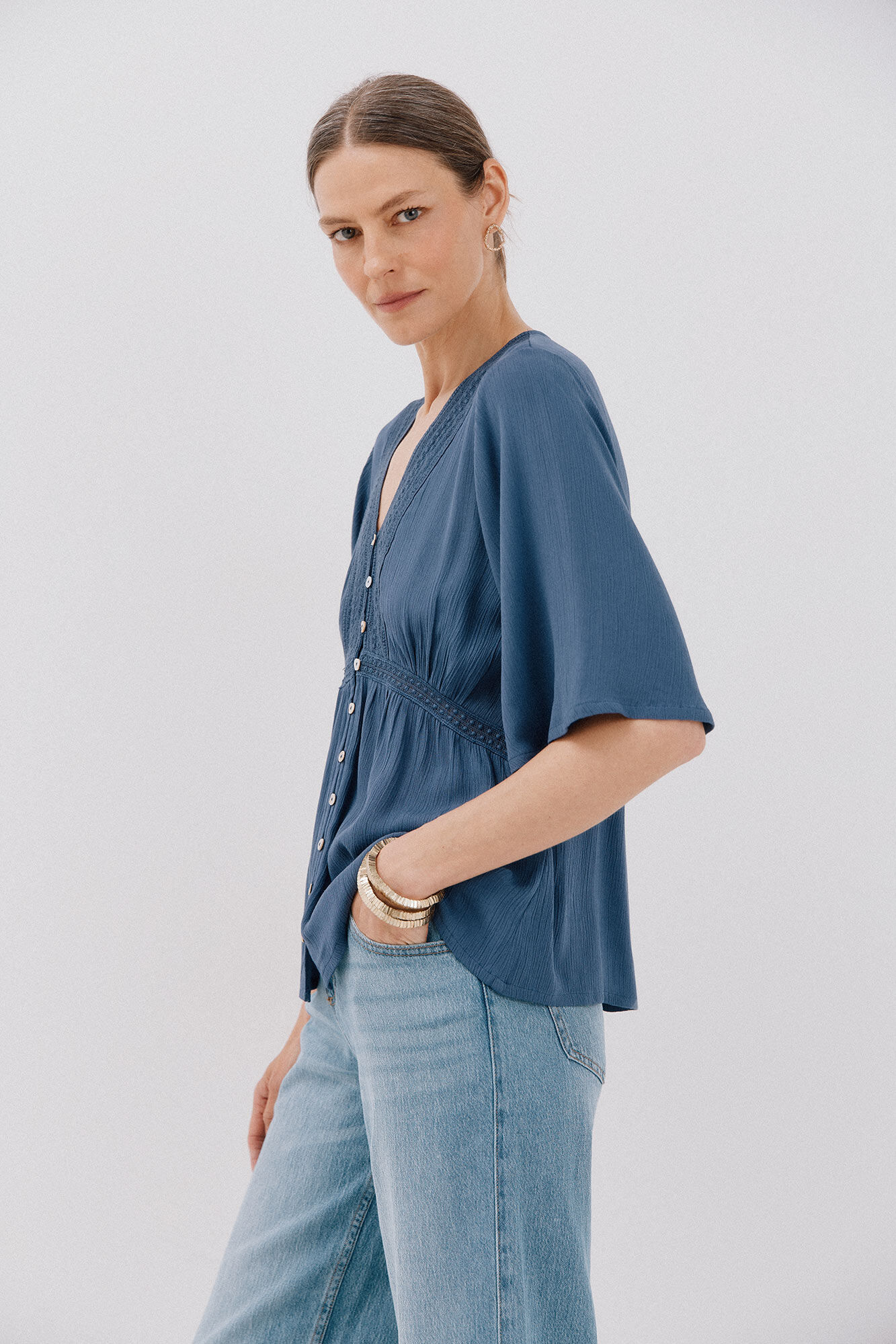 Cortefiel lace blouse with ruffles Nude