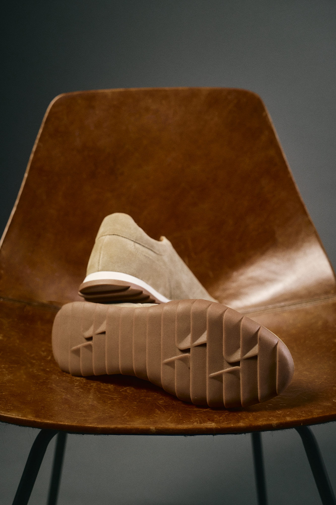 OOTO Zapatilla piel serraje Camel