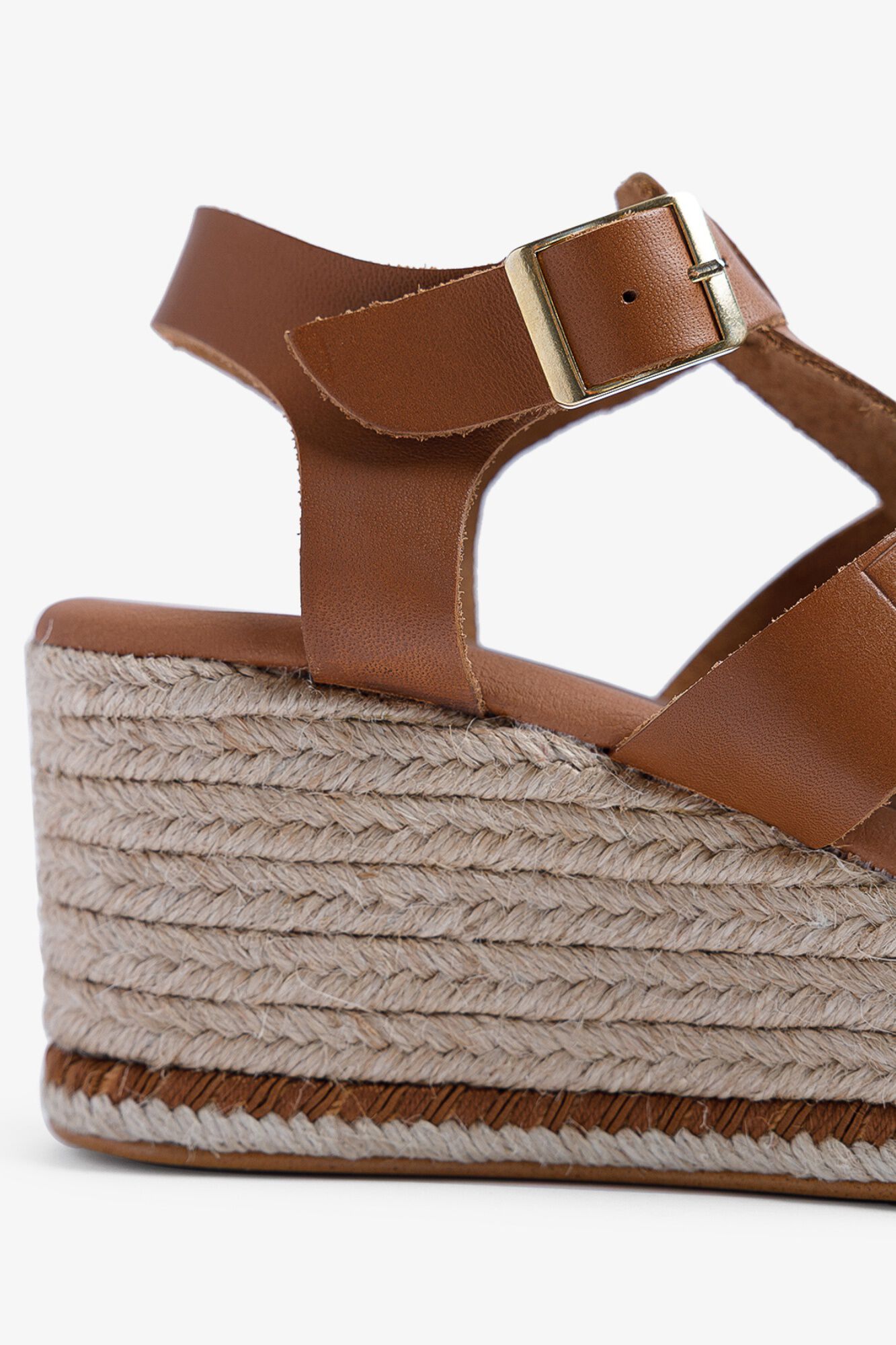 Popa Sand&aacute;lia cunha baixa senhora Rumari Pele Castanho