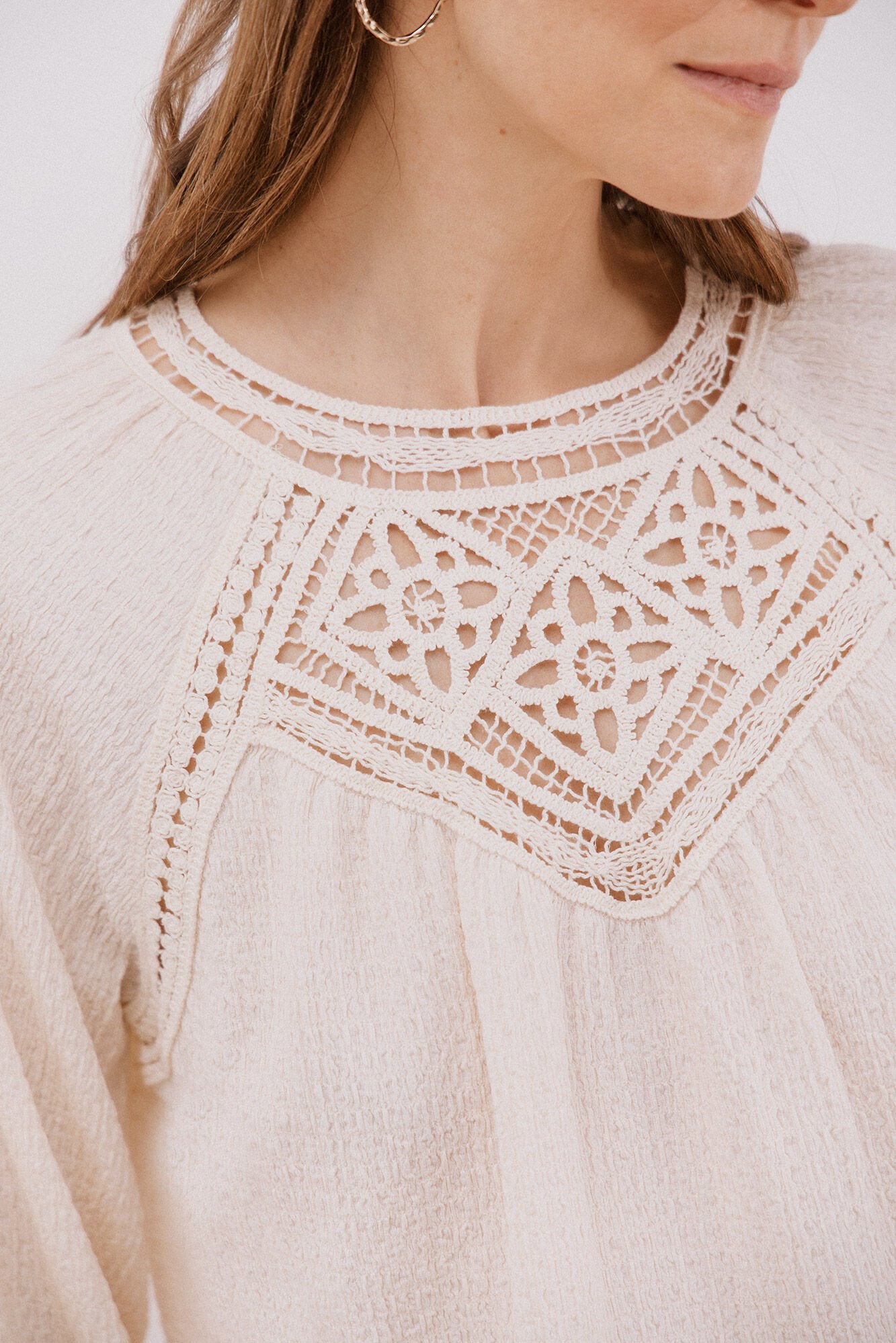 Cortefiel crochet patch top Ivory