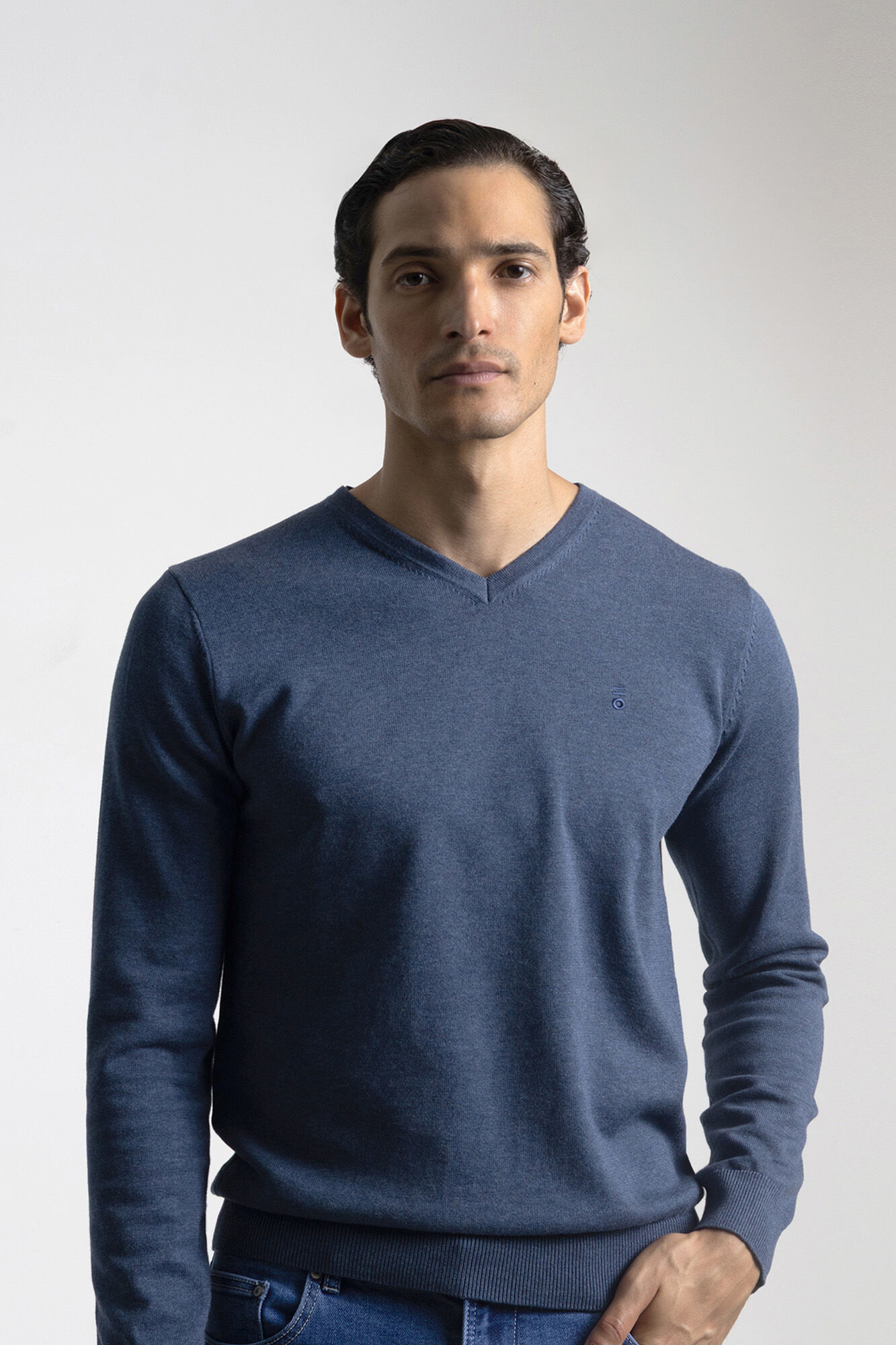 PuroEGO Camisola gola em bico algod&atilde;o