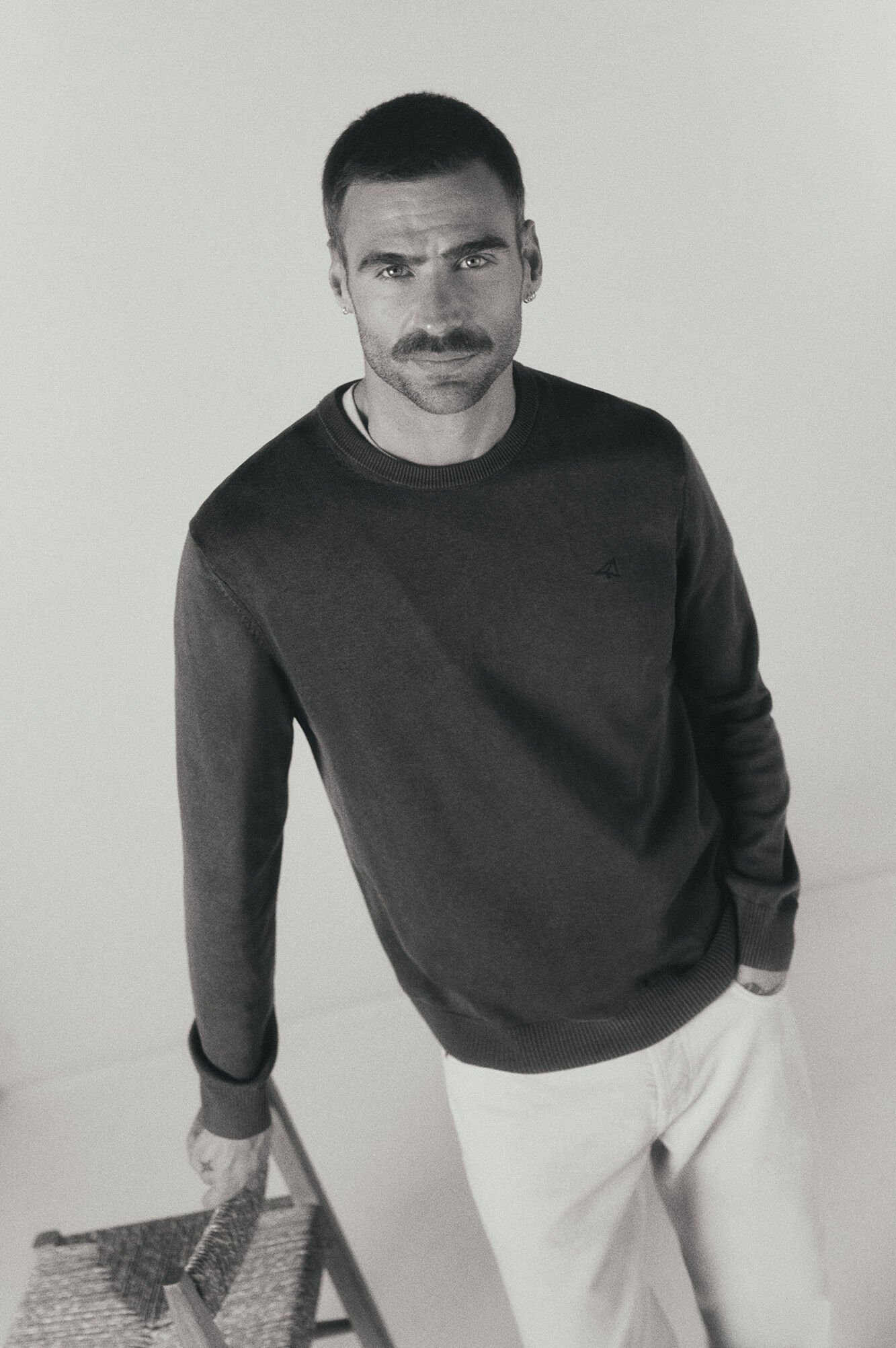 OOTO Camisola gola redonda em algod&atilde;o lavado Verde