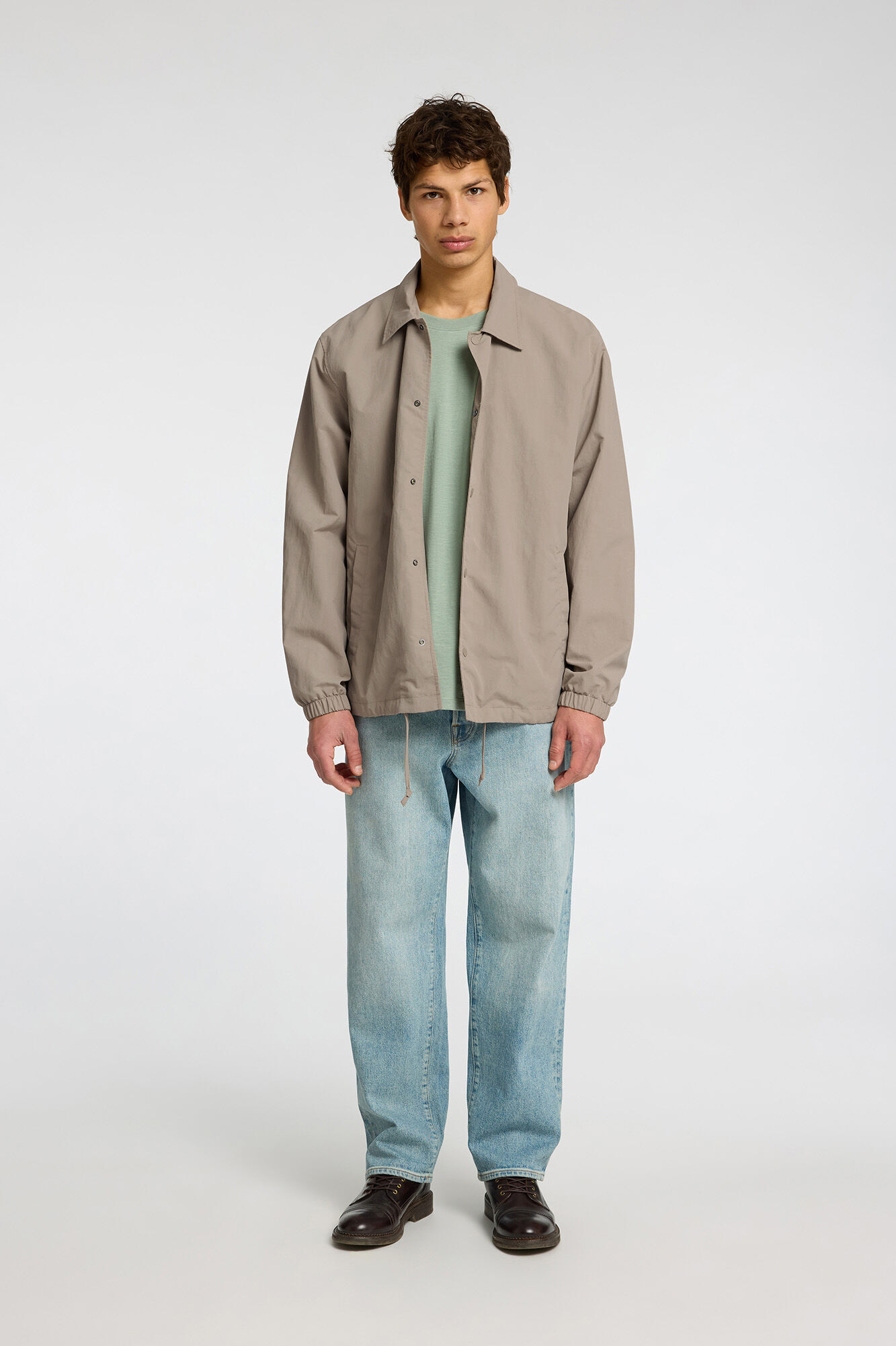 Selected Casaco curto com gola confeccionado com materiais reciclados Tostado