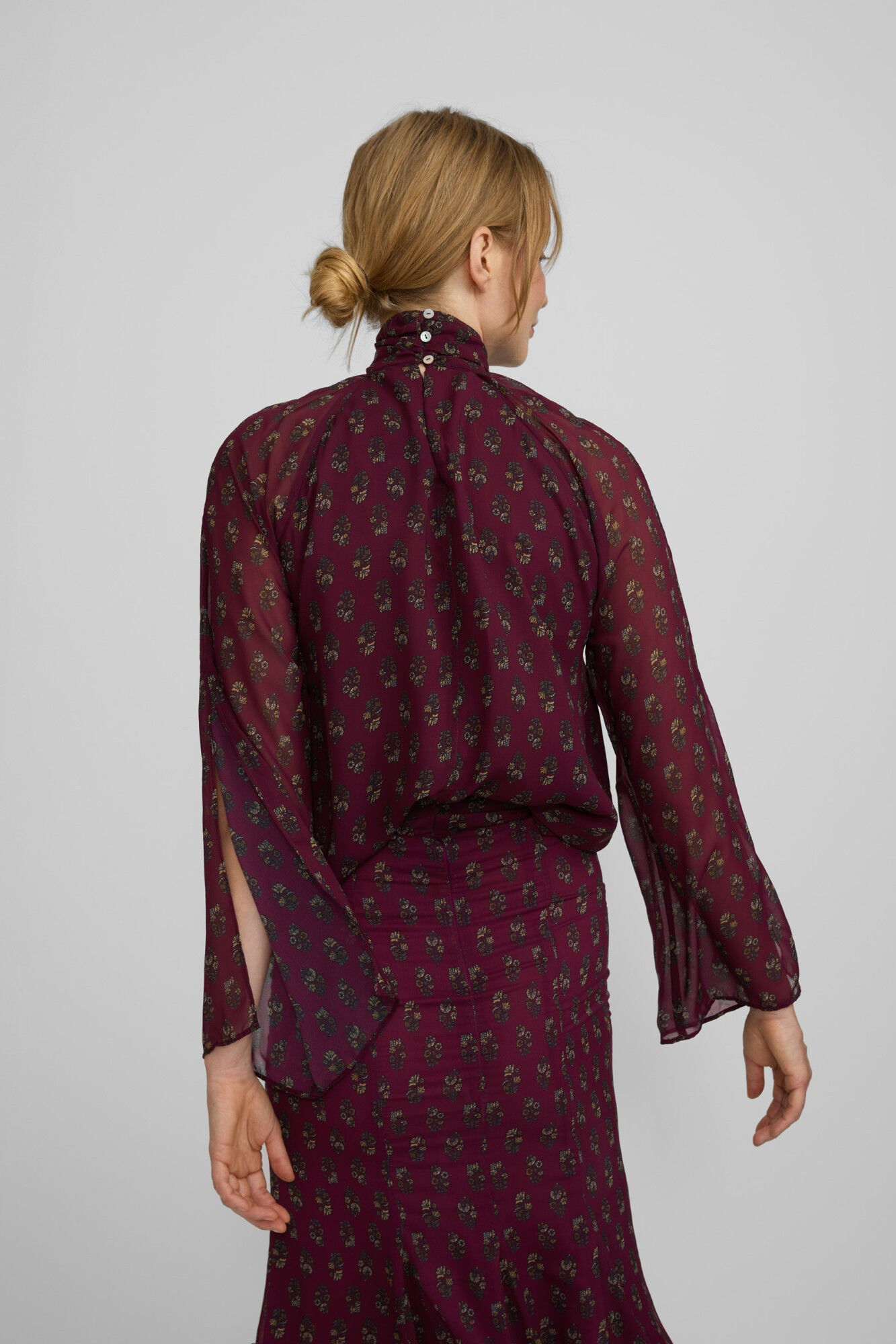 Silbon Blusa com motivos estampado no gola Granada