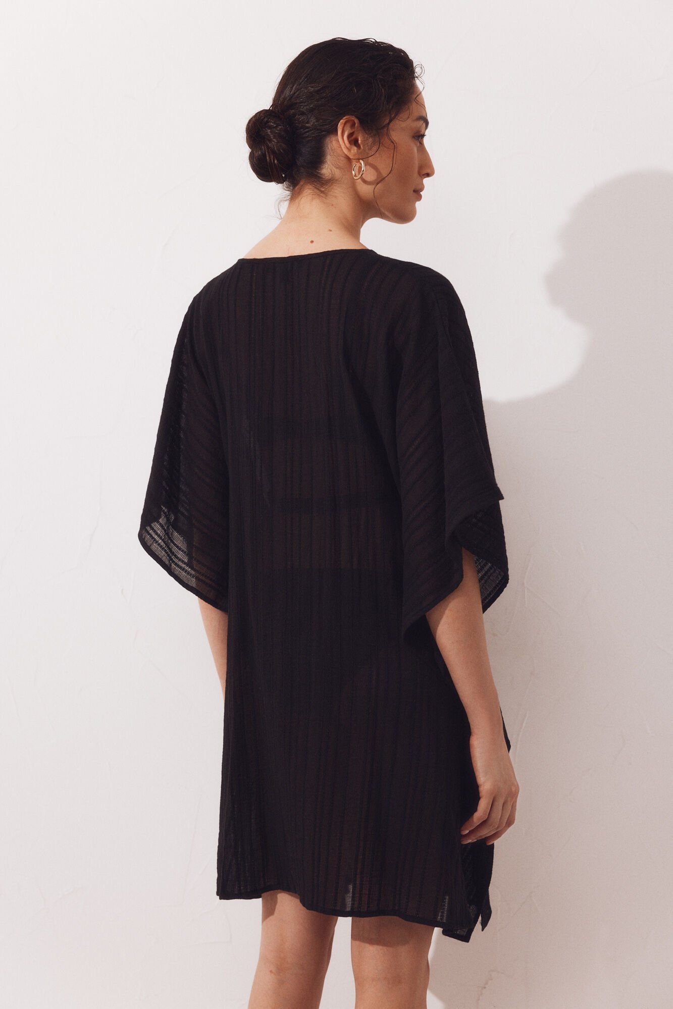 Cortefiel Short wide embroidered kaftan Black