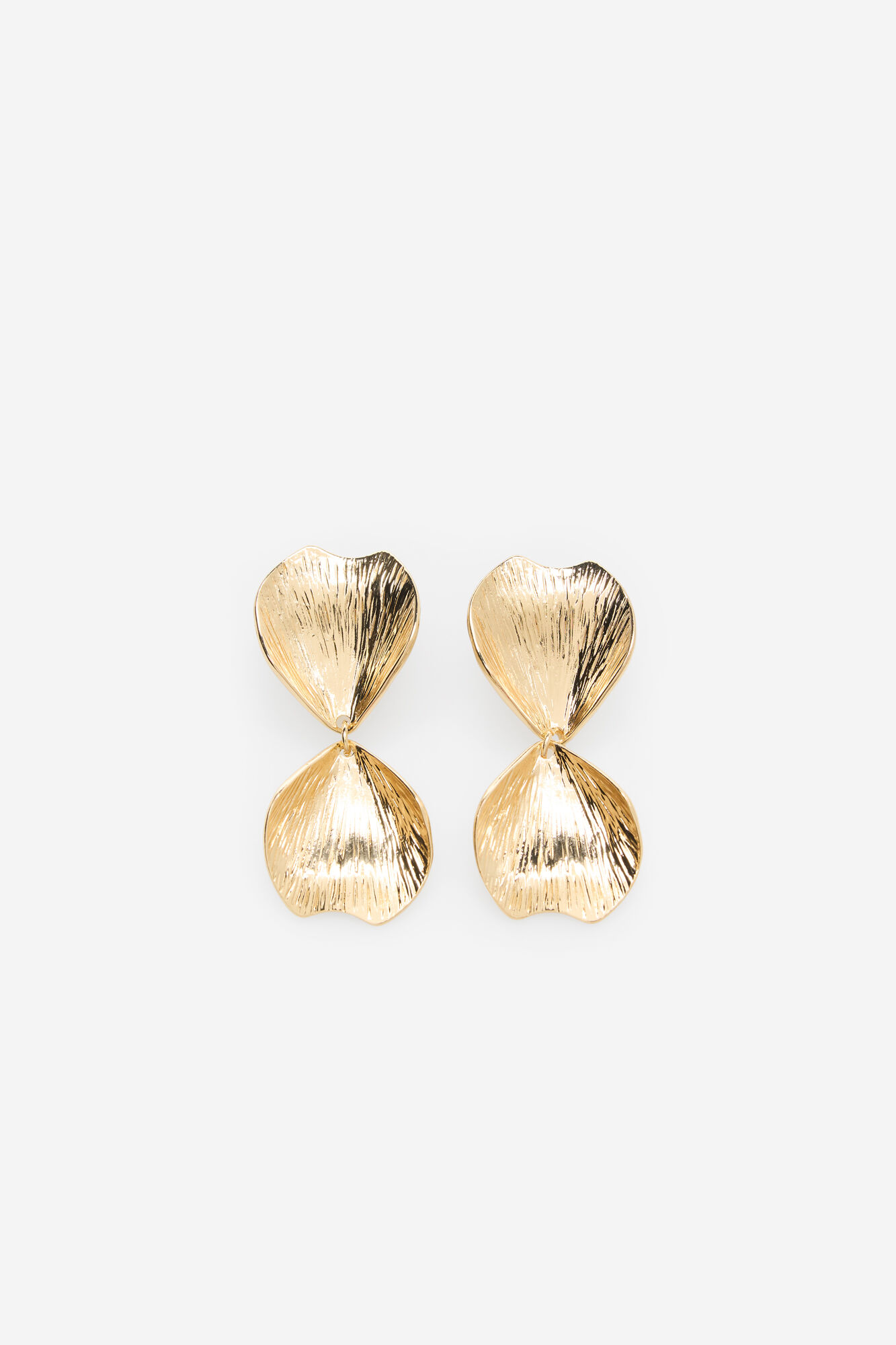 Cortefiel Petal earrings
