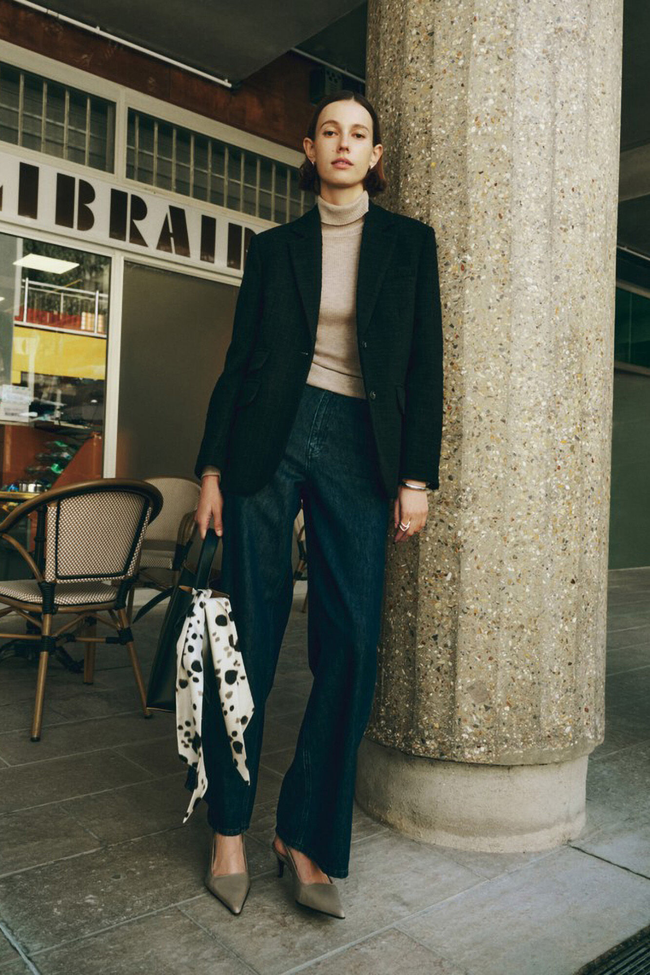 Selected Len&ccedil;o estampado 100% seda.