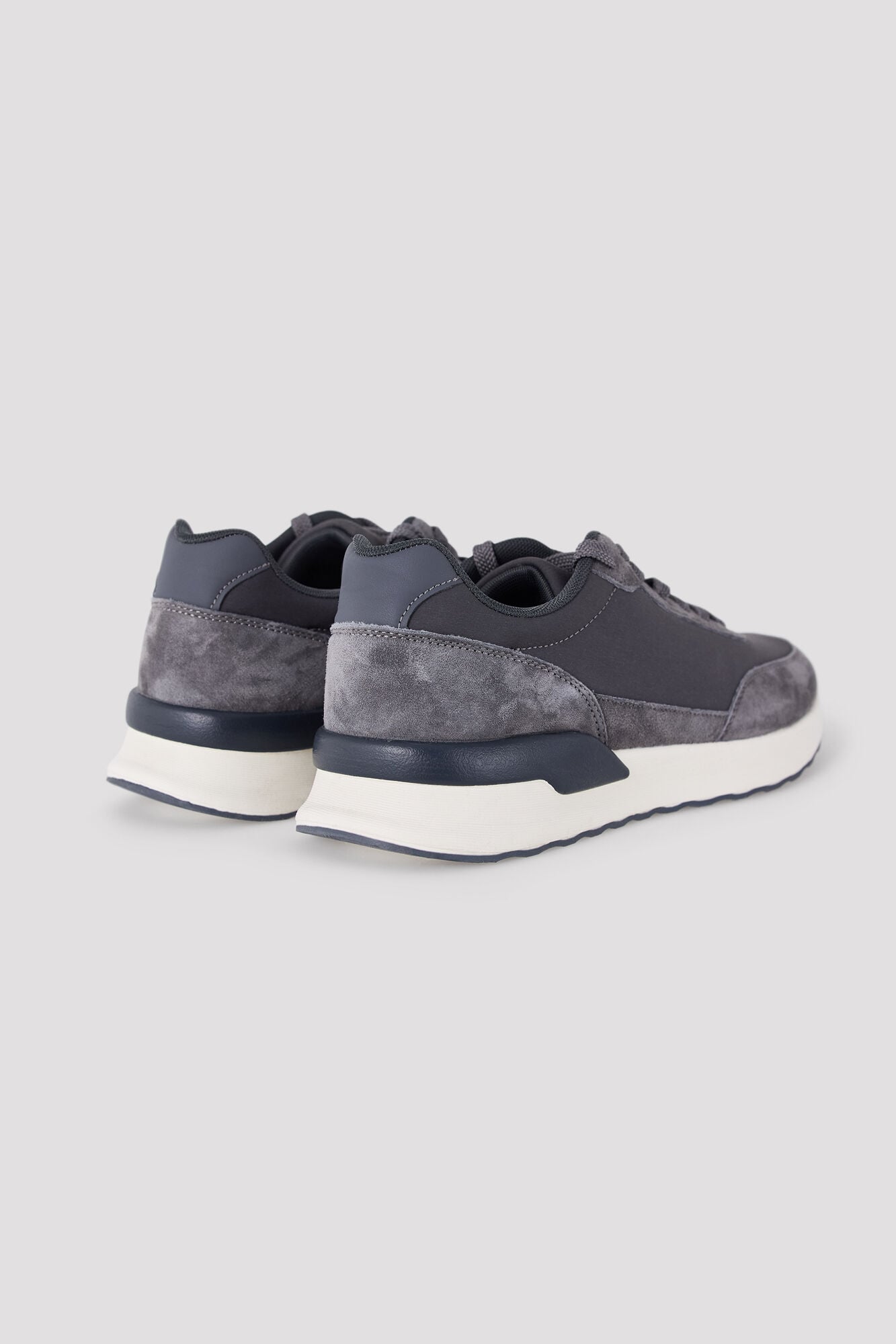 Cortefiel Leather and textile sneaker Grey