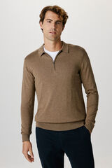 Selected Camisola polo 100% algod&atilde;o com meia fecho-&eacute;clair . Castanho