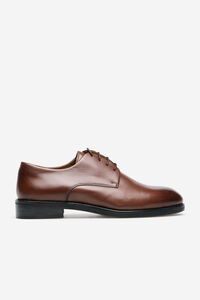 Cortefiel Lace-up dress shoe